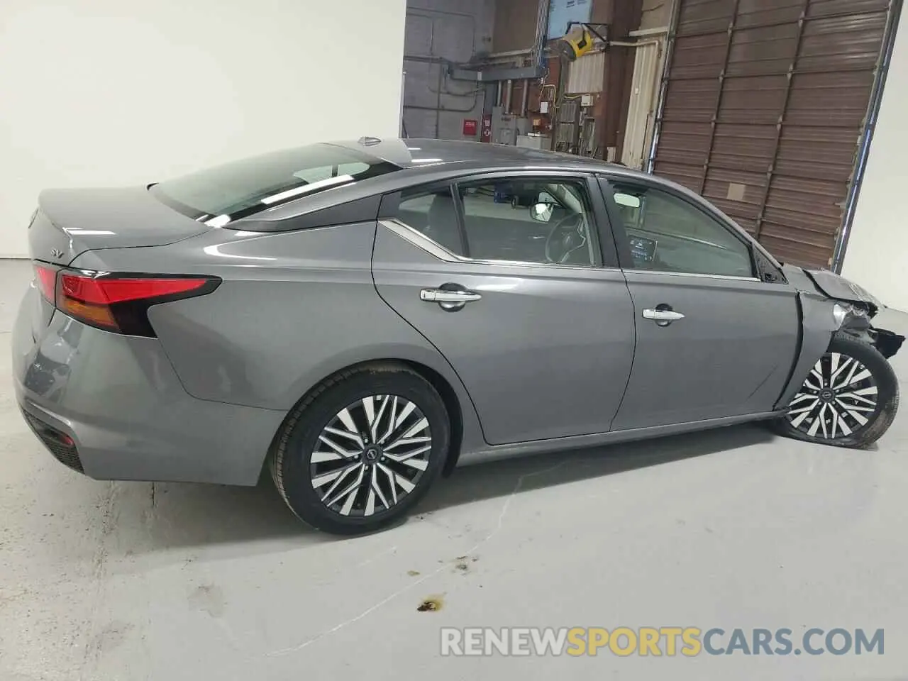 3 Фотография поврежденного автомобиля 1N4BL4DV7RN424049 NISSAN ALTIMA 2024