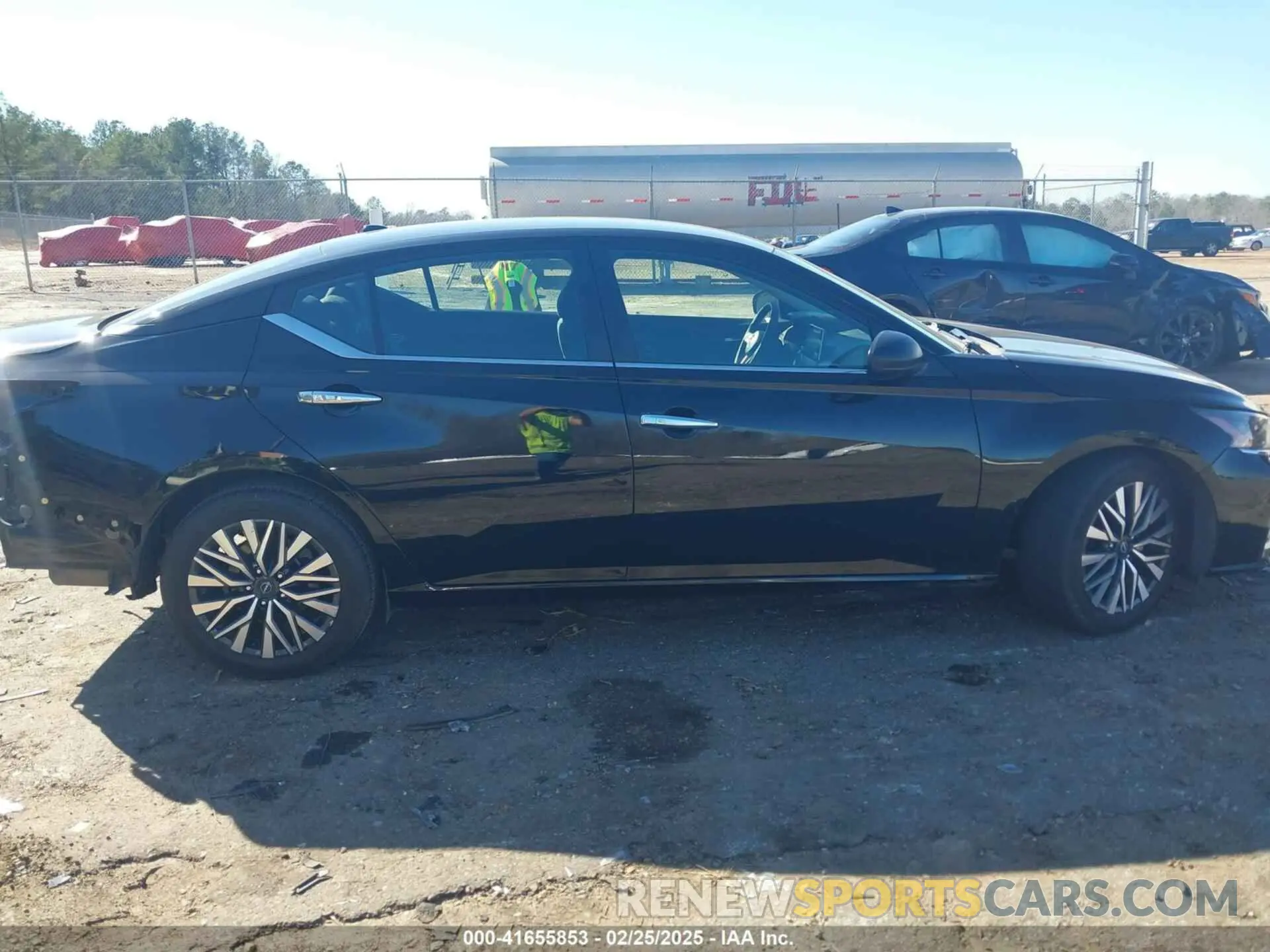 14 Photograph of a damaged car 1N4BL4DV8RN307886 NISSAN ALTIMA 2024