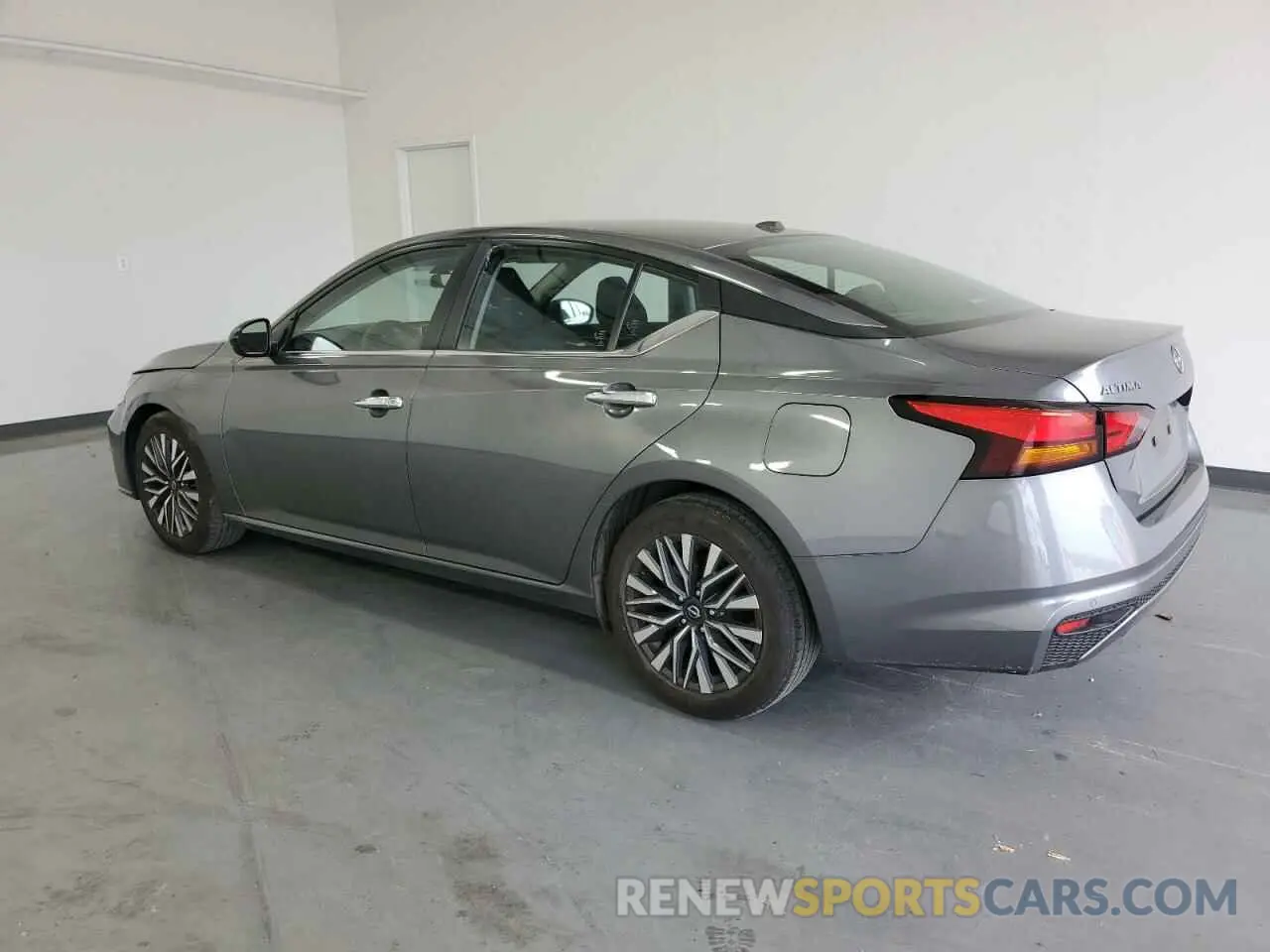 2 Photograph of a damaged car 1N4BL4DV8RN321223 NISSAN ALTIMA 2024