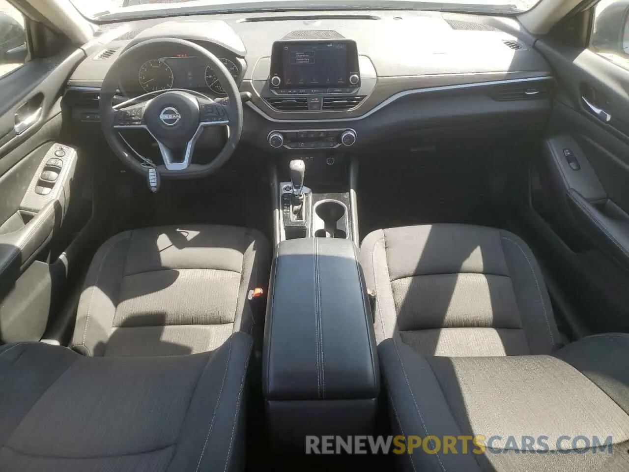 8 Photograph of a damaged car 1N4BL4DV8RN339995 NISSAN ALTIMA 2024
