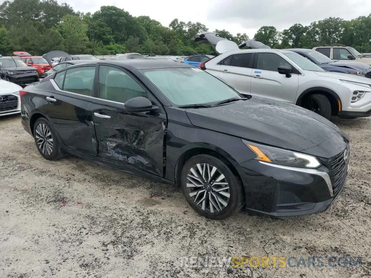 4 Photograph of a damaged car 1N4BL4DV8RN341794 NISSAN ALTIMA 2024