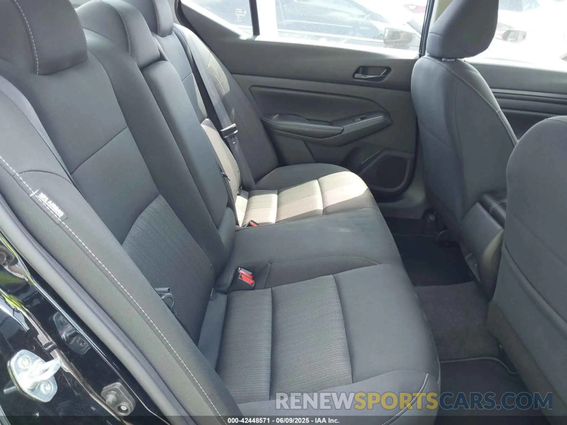 8 Photograph of a damaged car 1N4BL4DV8RN347255 NISSAN ALTIMA 2024