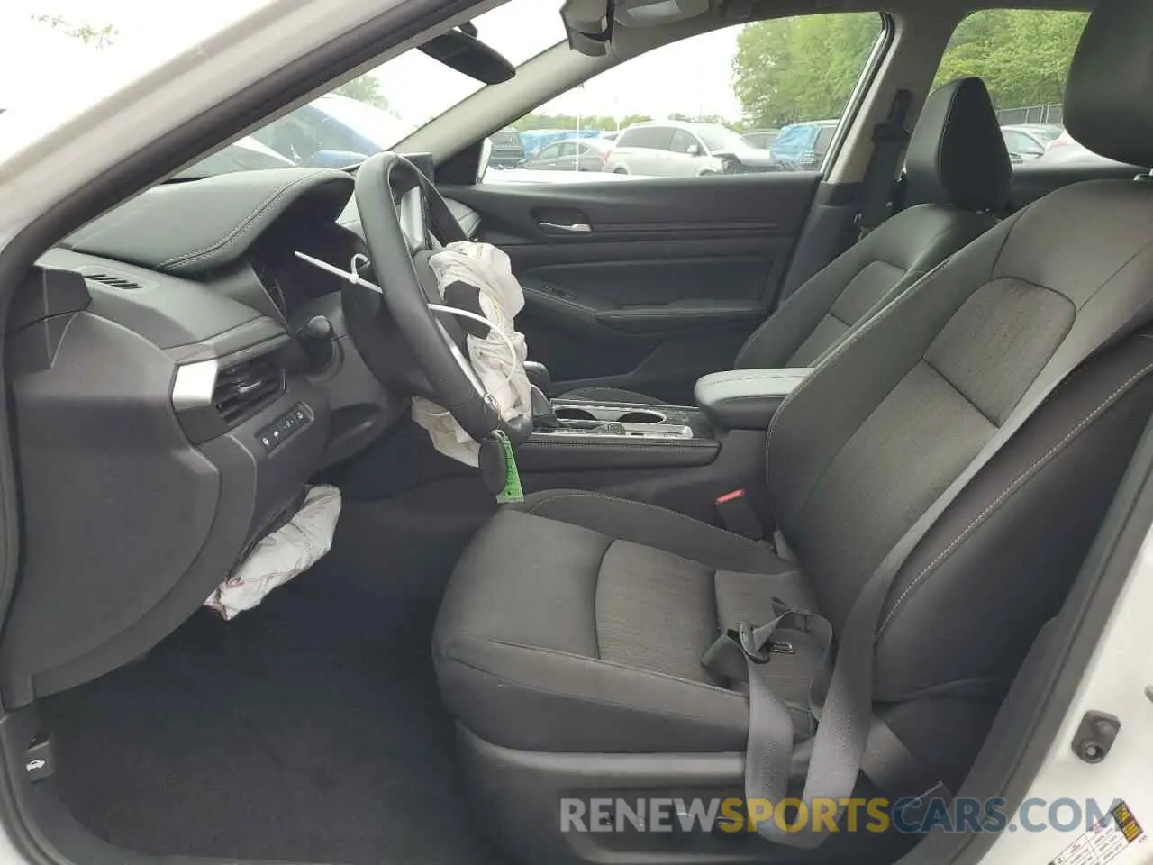 7 Photograph of a damaged car 1N4BL4DV8RN429650 NISSAN ALTIMA 2024