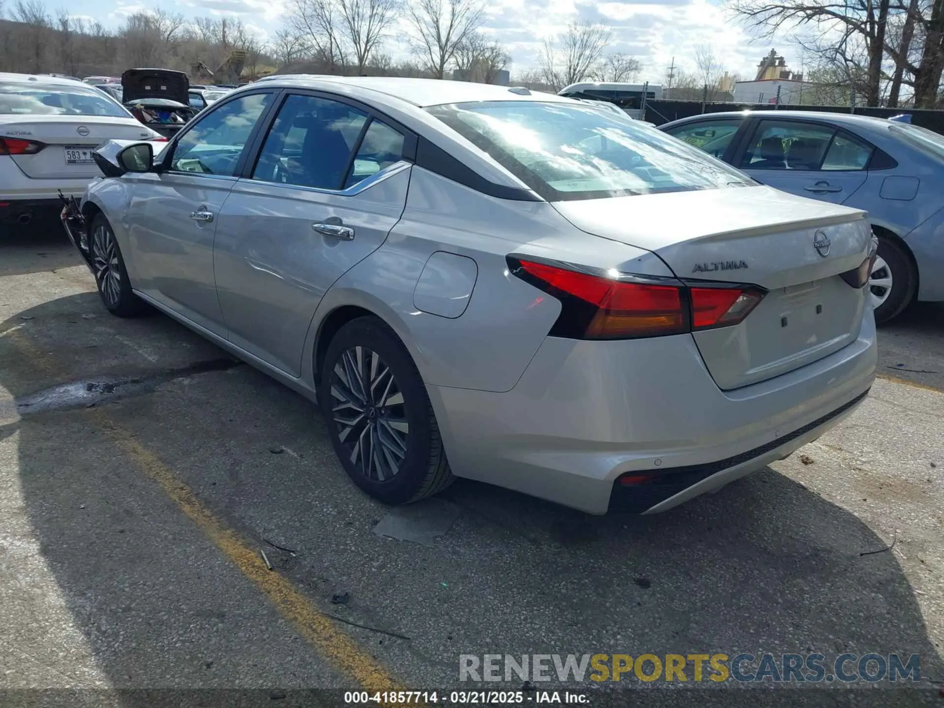 3 Photograph of a damaged car 1N4BL4DV9RN347104 NISSAN ALTIMA 2024