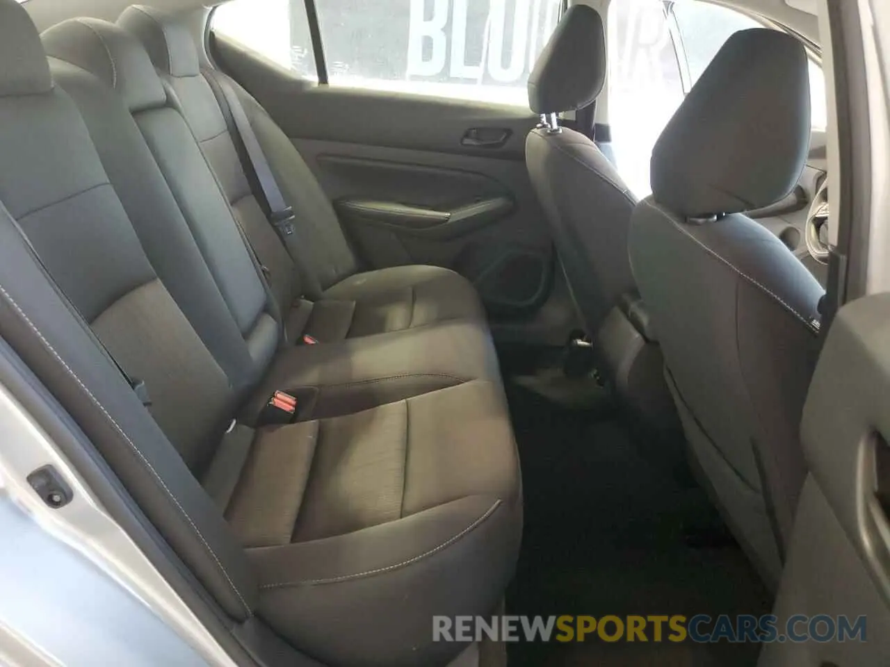 10 Photograph of a damaged car 1N4BL4DV9RN368941 NISSAN ALTIMA 2024