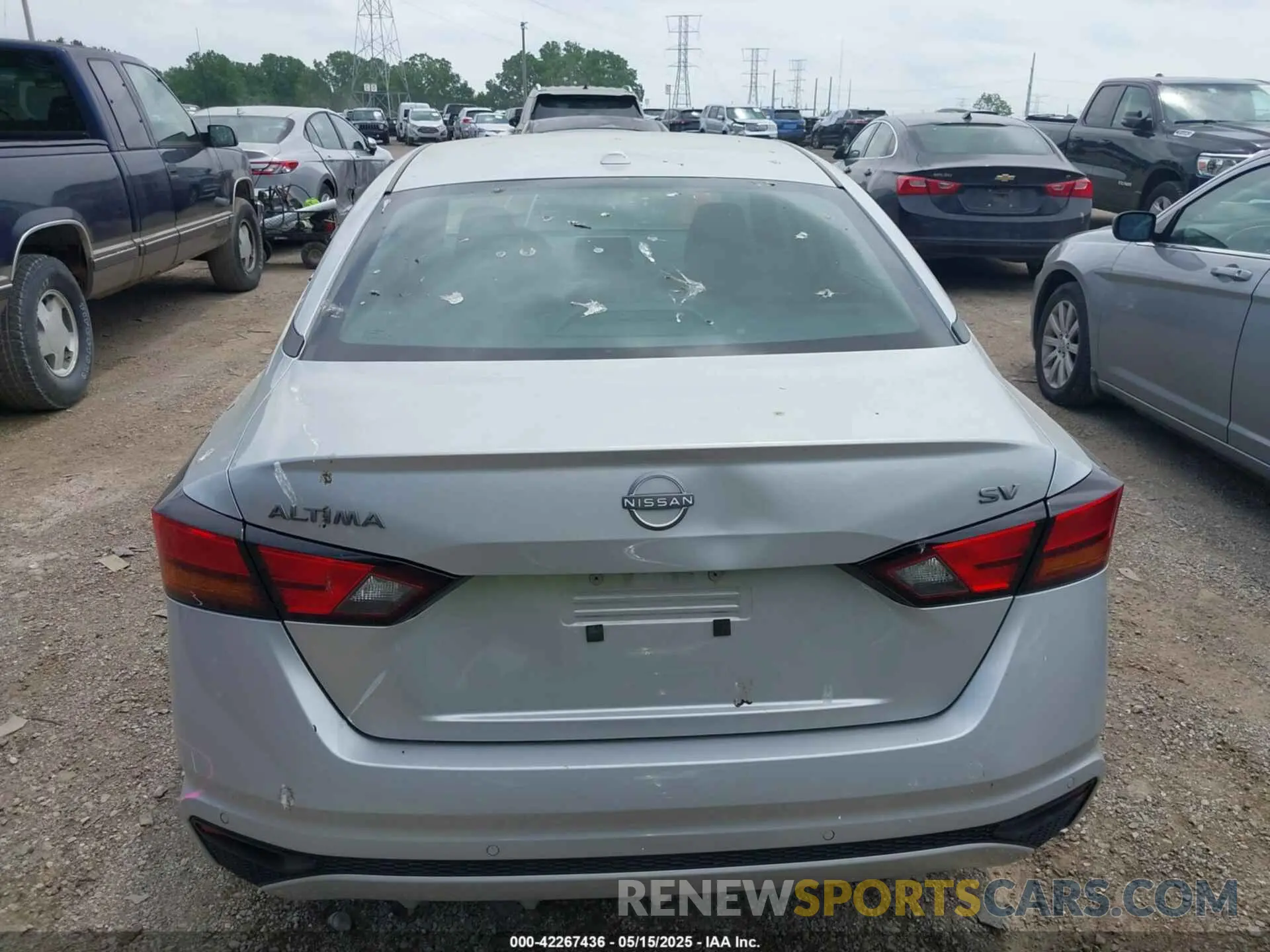 15 Photograph of a damaged car 1N4BL4DV9RN376831 NISSAN ALTIMA 2024