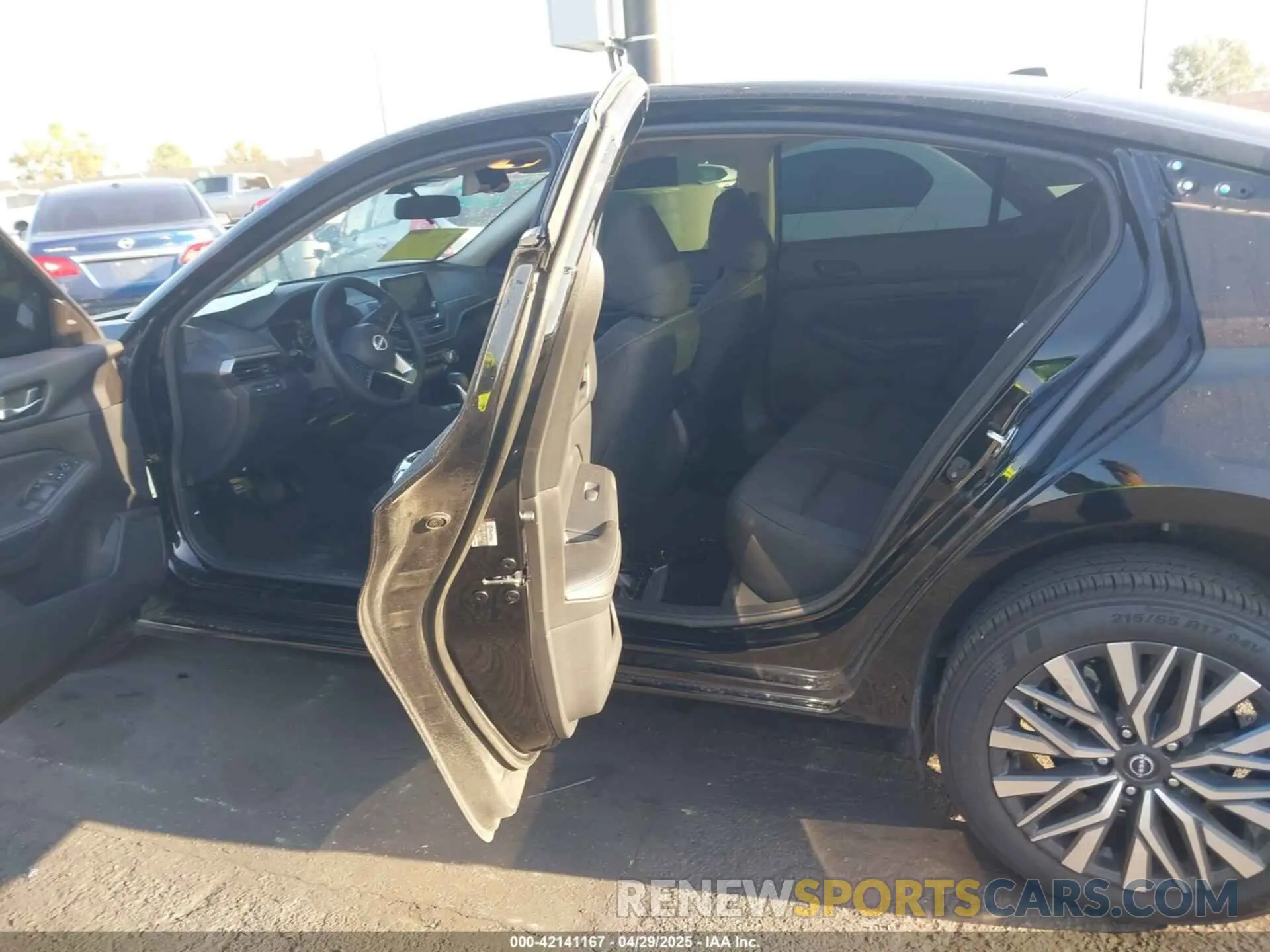 8 Photograph of a damaged car 1N4BL4DV9RN425445 NISSAN ALTIMA 2024
