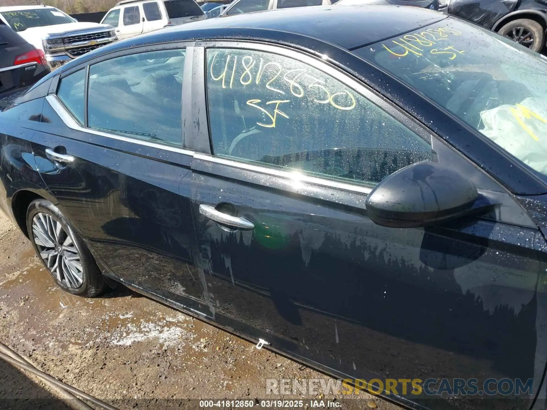 13 Photograph of a damaged car 1N4BL4DVXRN321854 NISSAN ALTIMA 2024