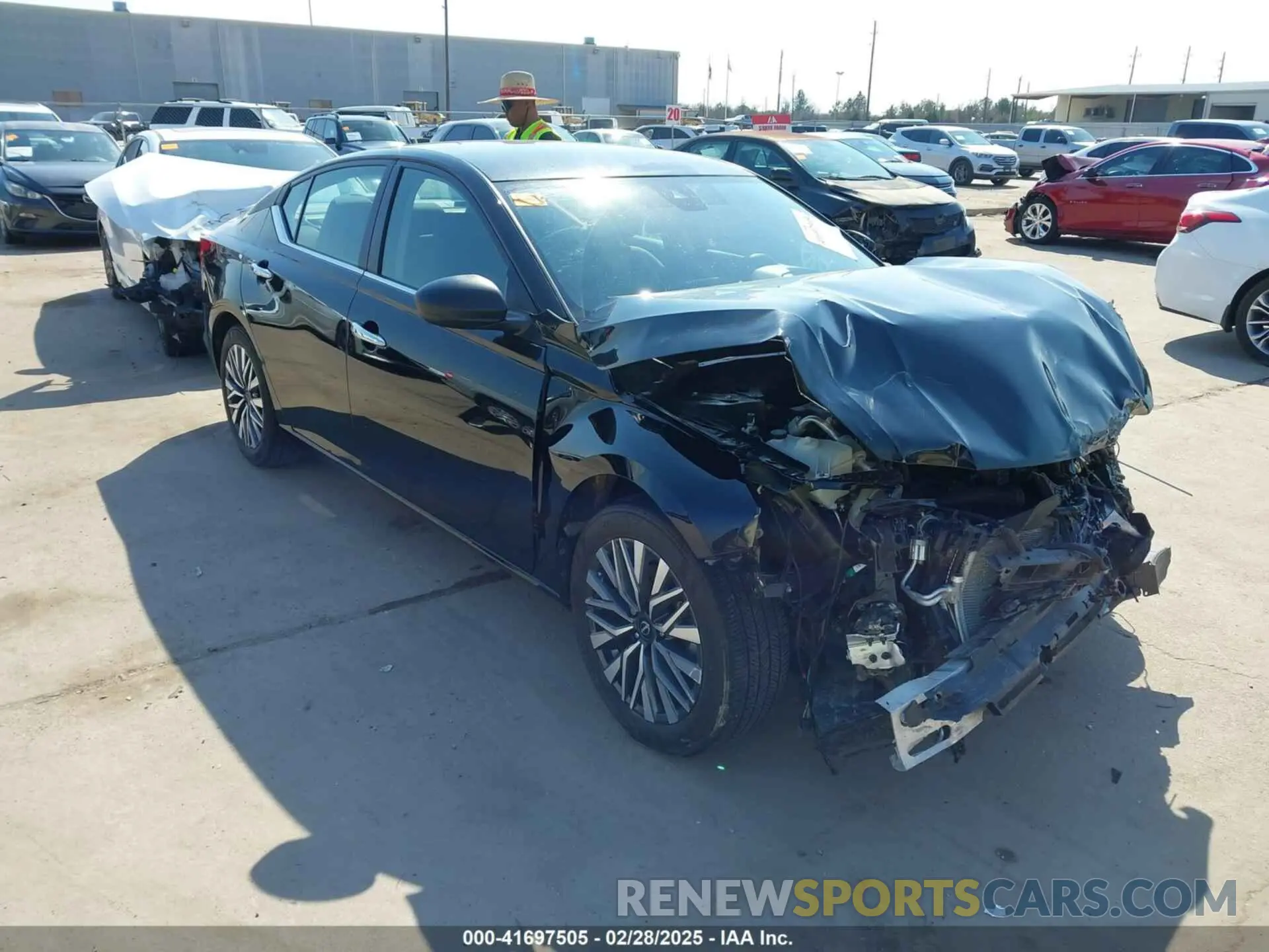 1 Фотография поврежденного автомобиля 1N4BL4DVXRN366342 NISSAN ALTIMA 2024