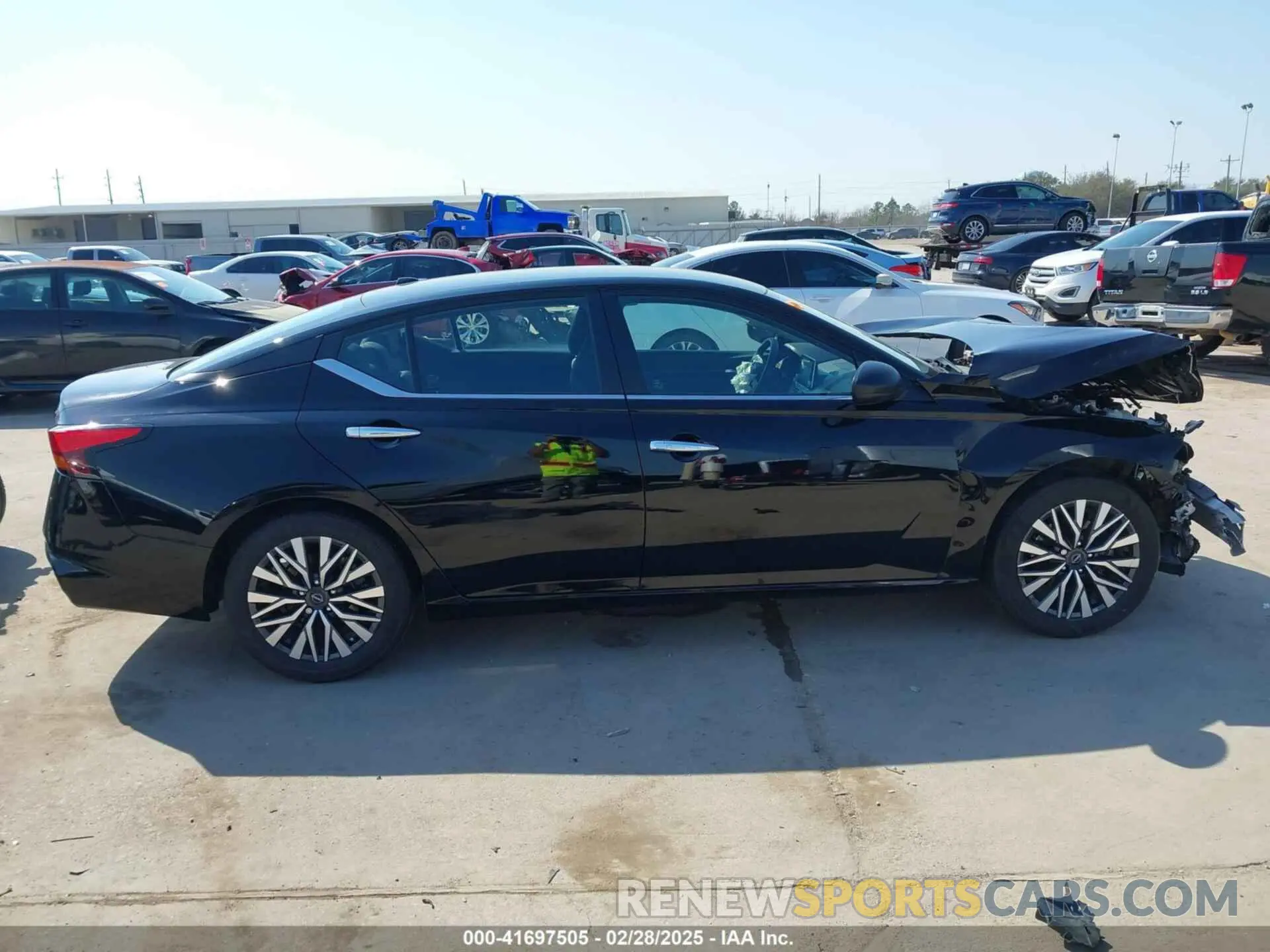 13 Фотография поврежденного автомобиля 1N4BL4DVXRN366342 NISSAN ALTIMA 2024