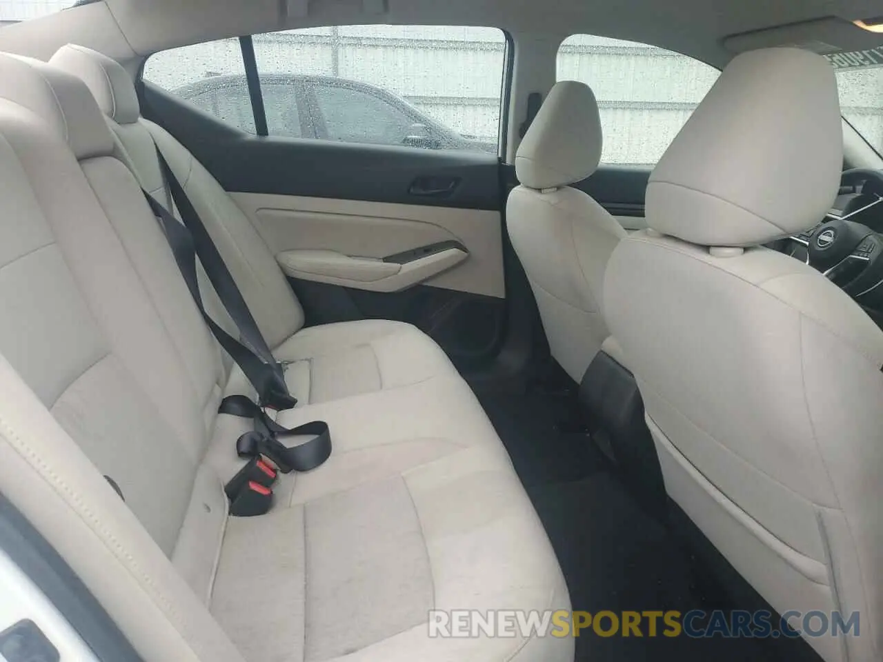 10 Photograph of a damaged car 1N4BL4DW2RN337555 NISSAN ALTIMA 2024