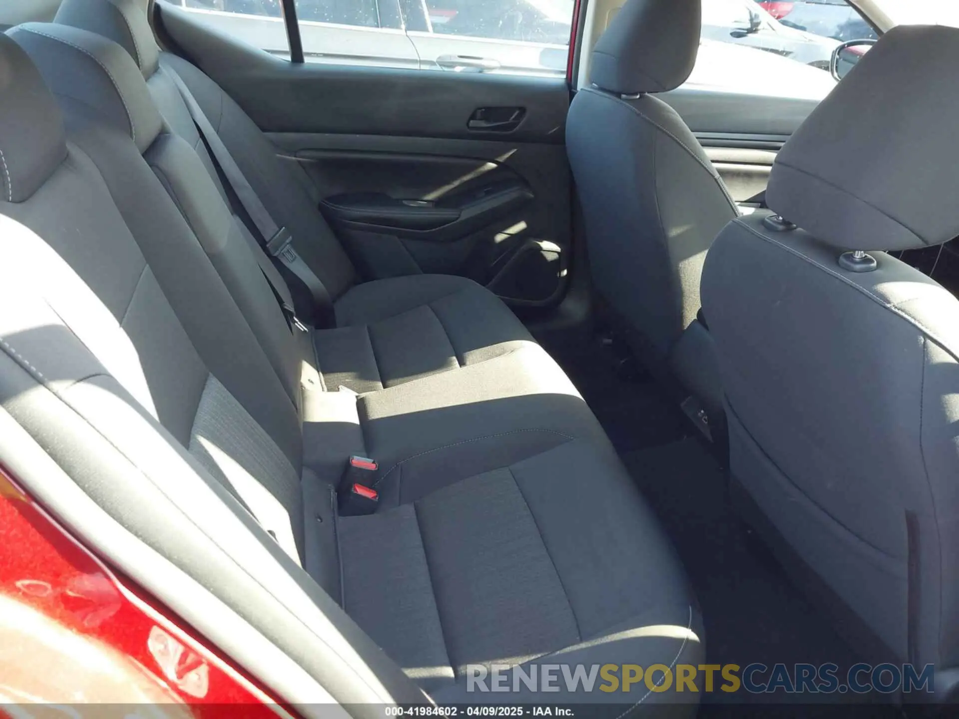 8 Фотография поврежденного автомобиля 1N4BL4DW2RN417180 NISSAN ALTIMA 2024