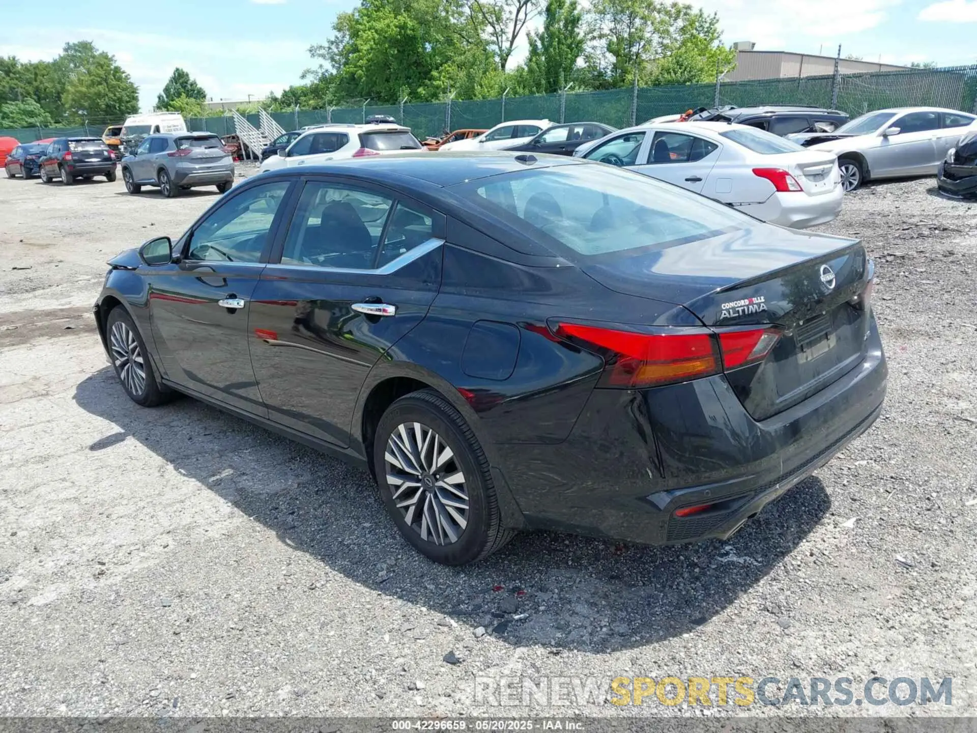3 Photograph of a damaged car 1N4BL4DW4RN395263 NISSAN ALTIMA 2024
