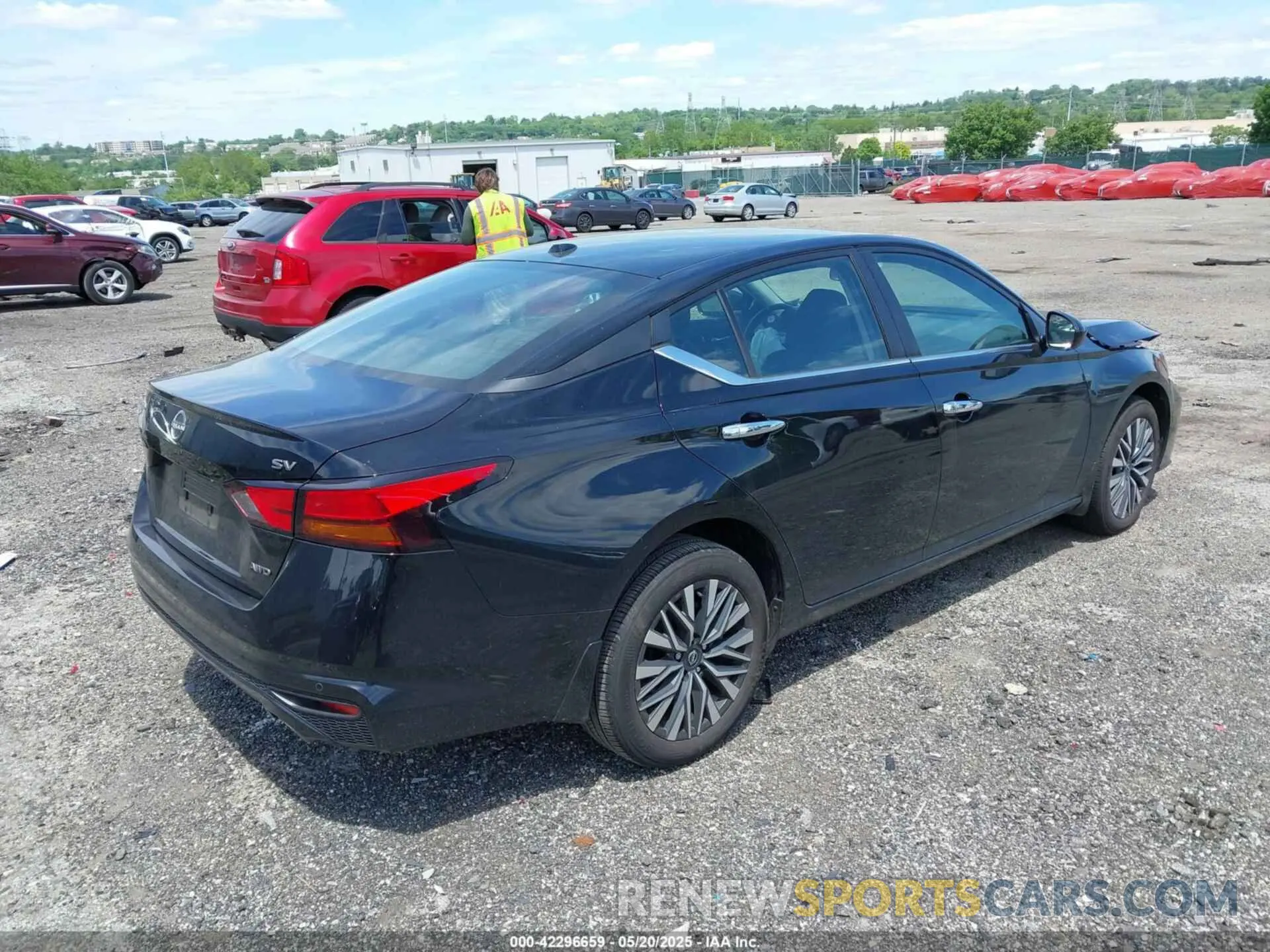4 Photograph of a damaged car 1N4BL4DW4RN395263 NISSAN ALTIMA 2024