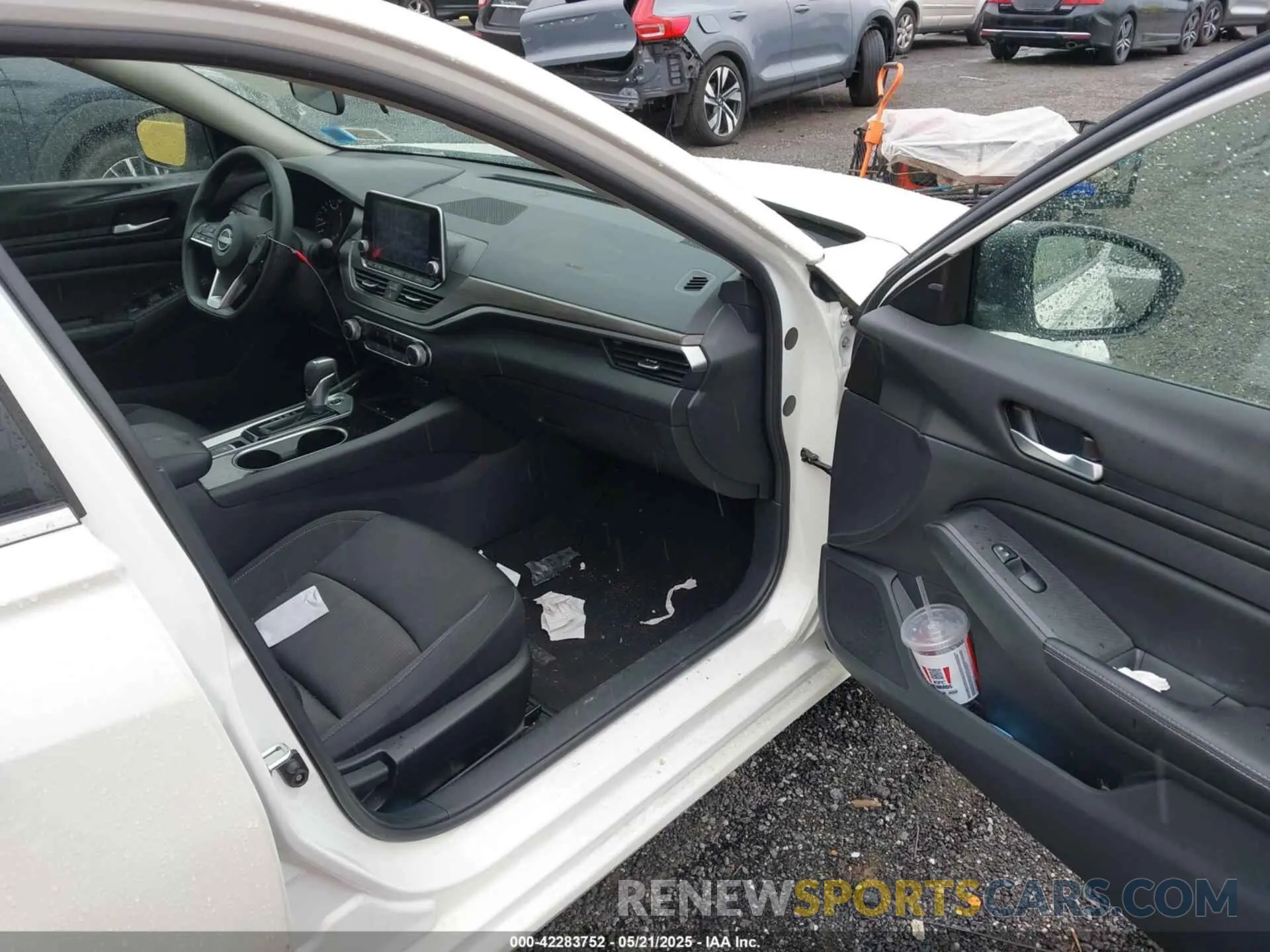 5 Фотография поврежденного автомобиля 1N4BL4DW5RN386605 NISSAN ALTIMA 2024
