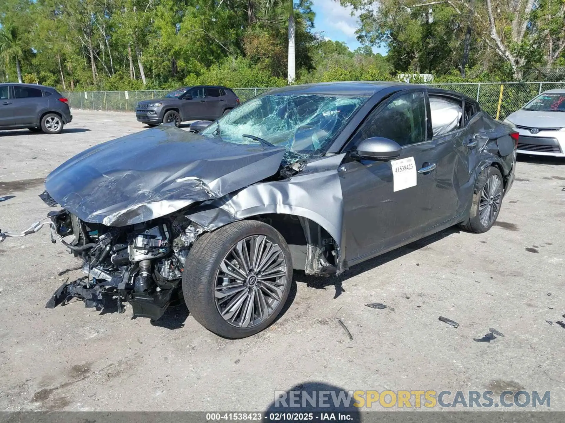 2 Photograph of a damaged car 1N4BL4EV3RN437458 NISSAN ALTIMA 2024