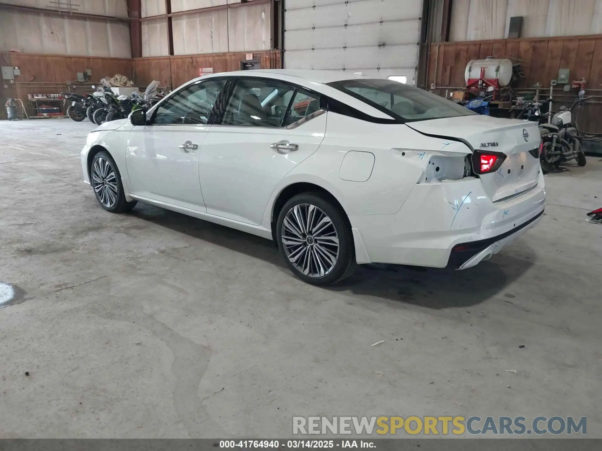 3 Фотография поврежденного автомобиля 1N4BL4EW3RN414447 NISSAN ALTIMA 2024