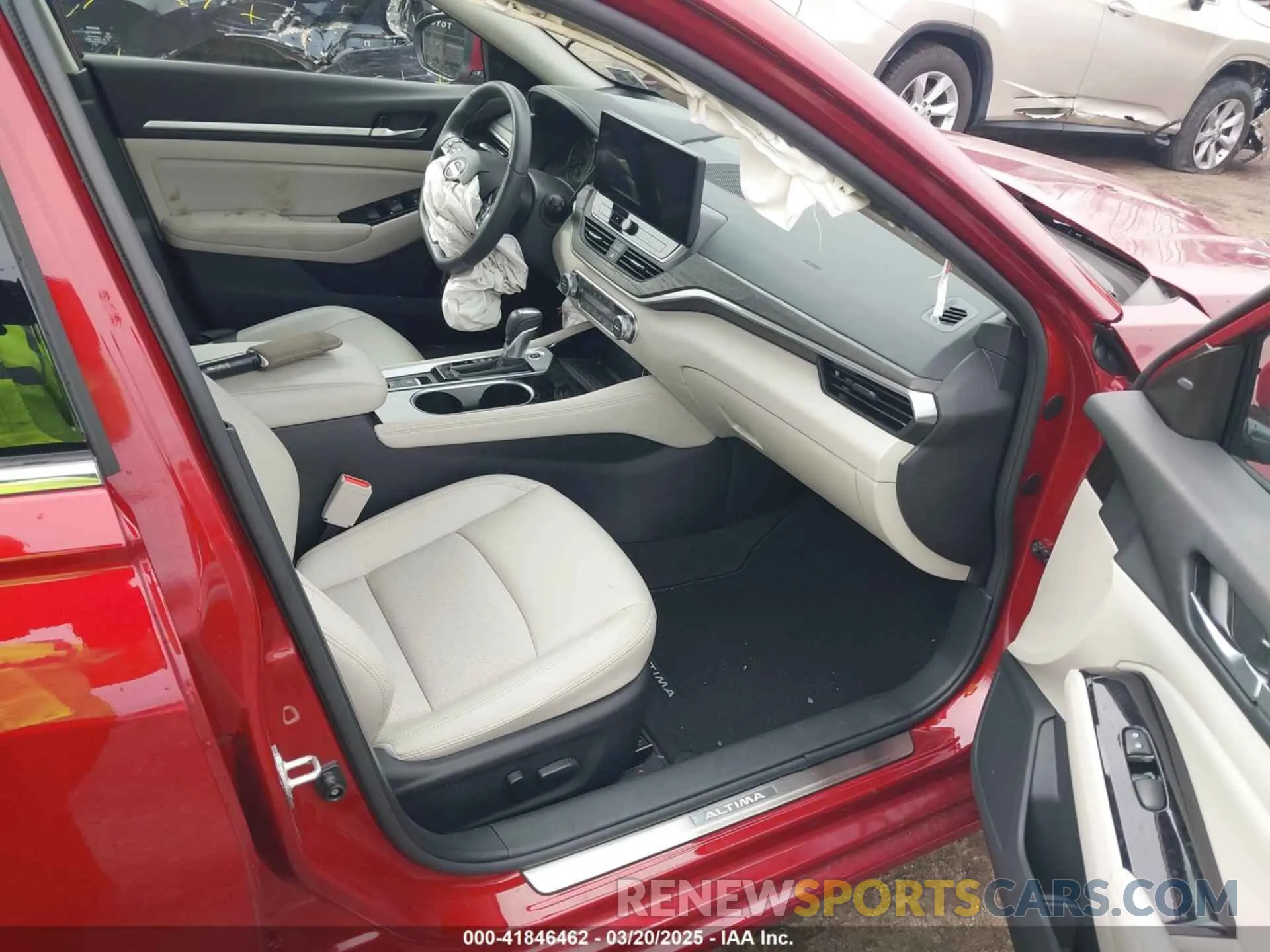 5 Photograph of a damaged car 1N4BL4EW6RN428908 NISSAN ALTIMA 2024