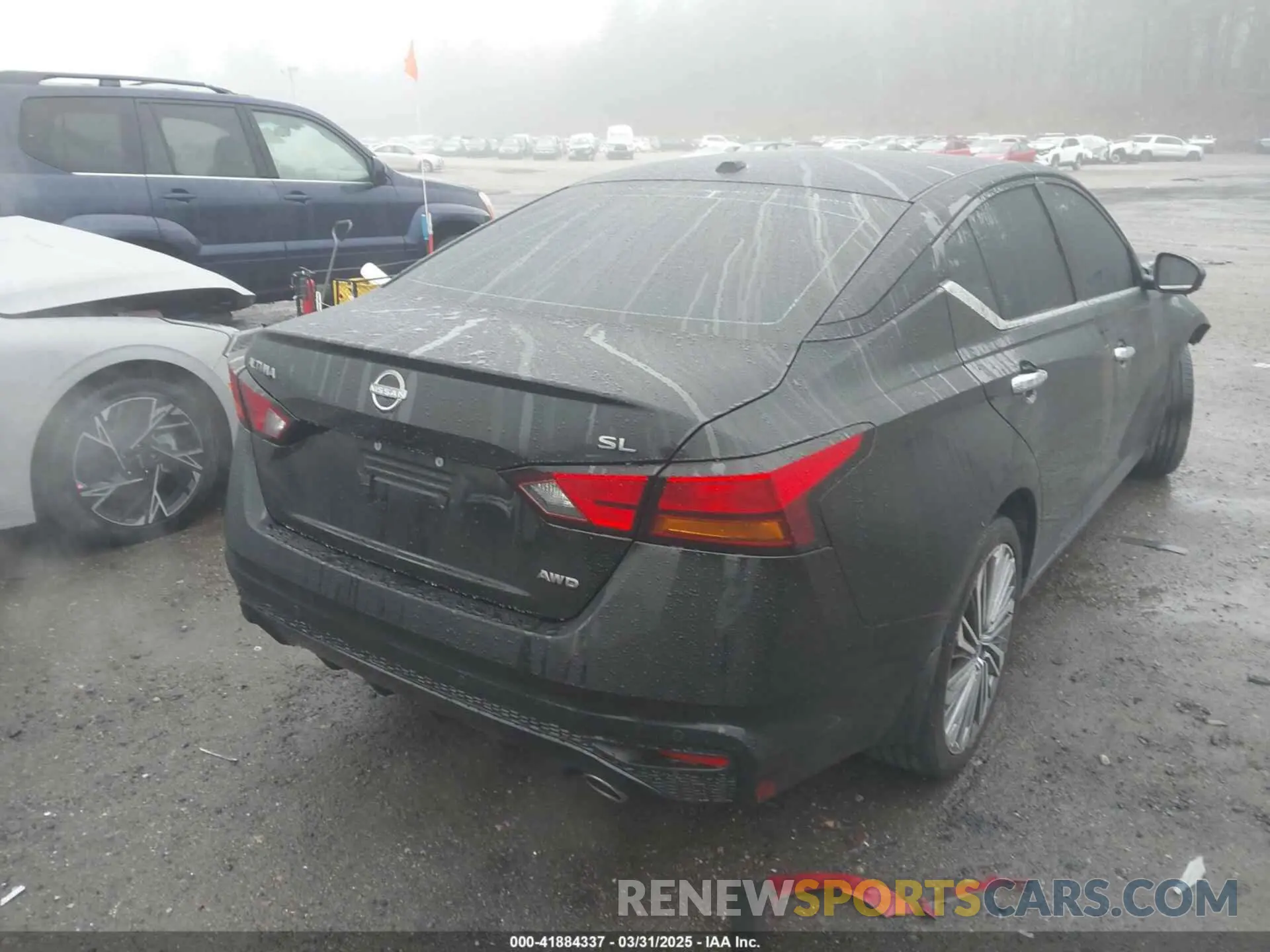 4 Photograph of a damaged car 1N4BL4EW7RN368279 NISSAN ALTIMA 2024