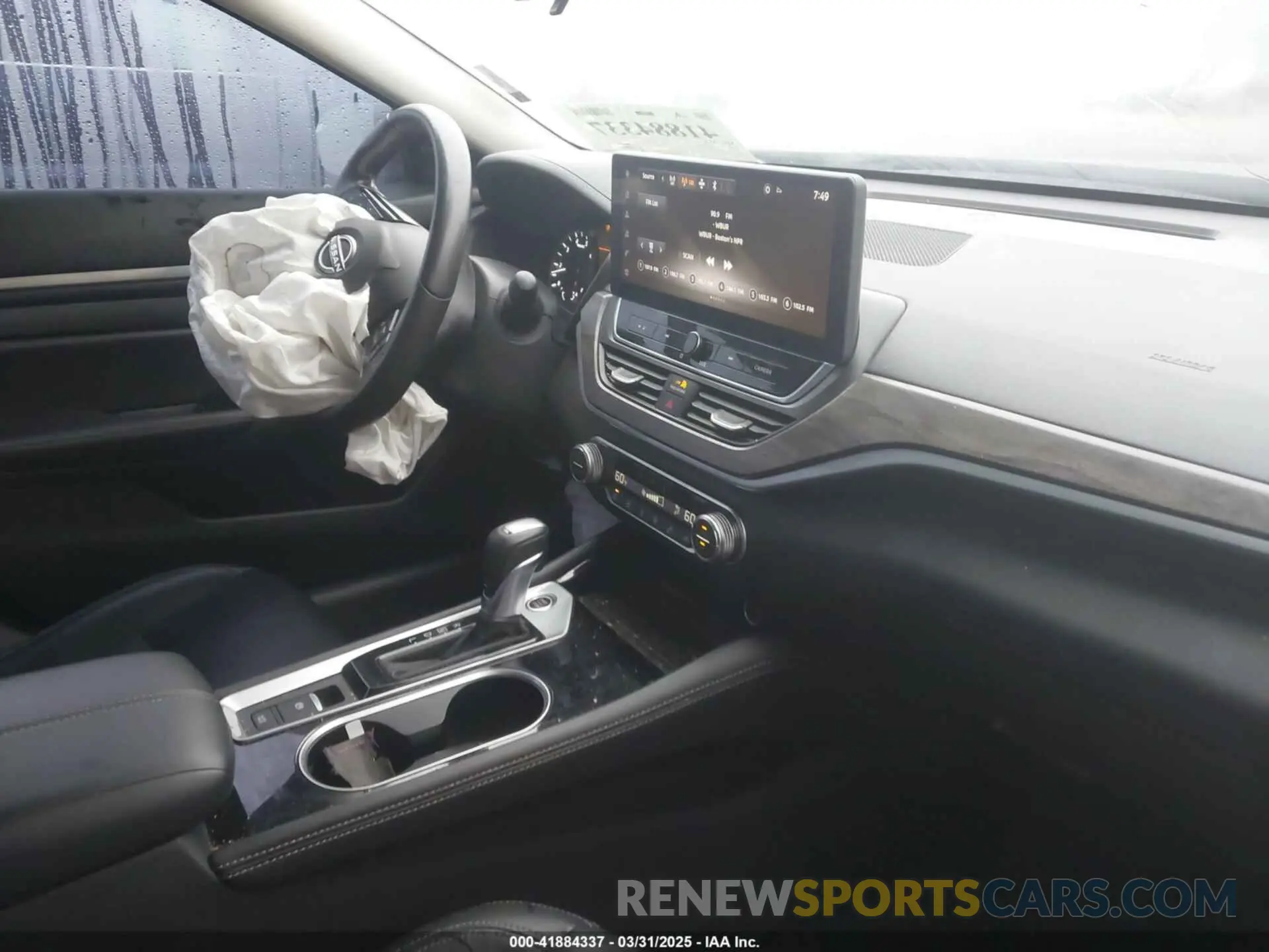 5 Photograph of a damaged car 1N4BL4EW7RN368279 NISSAN ALTIMA 2024