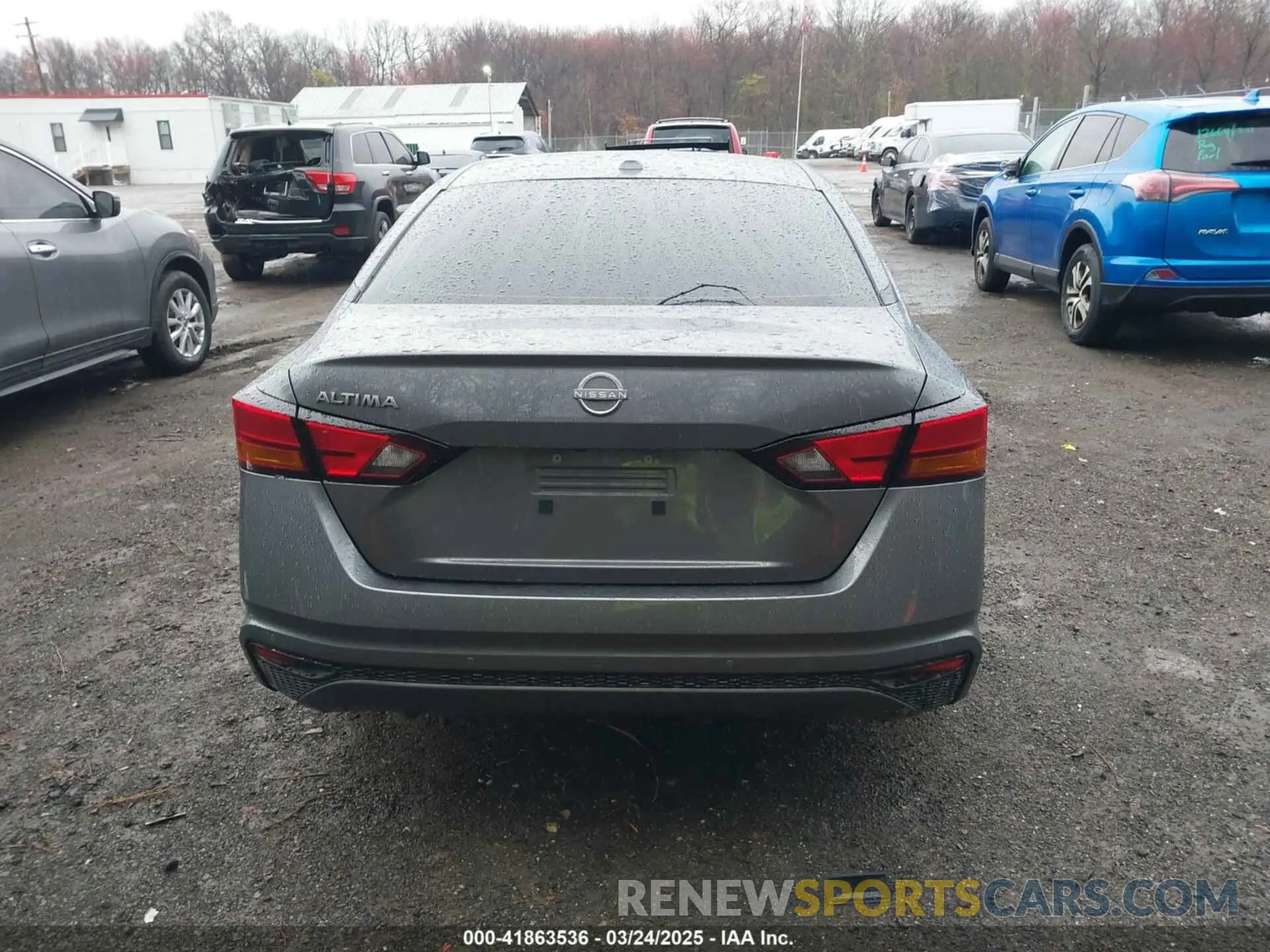 15 Photograph of a damaged car 1N4BL4BV1SN341144 NISSAN ALTIMA 2025