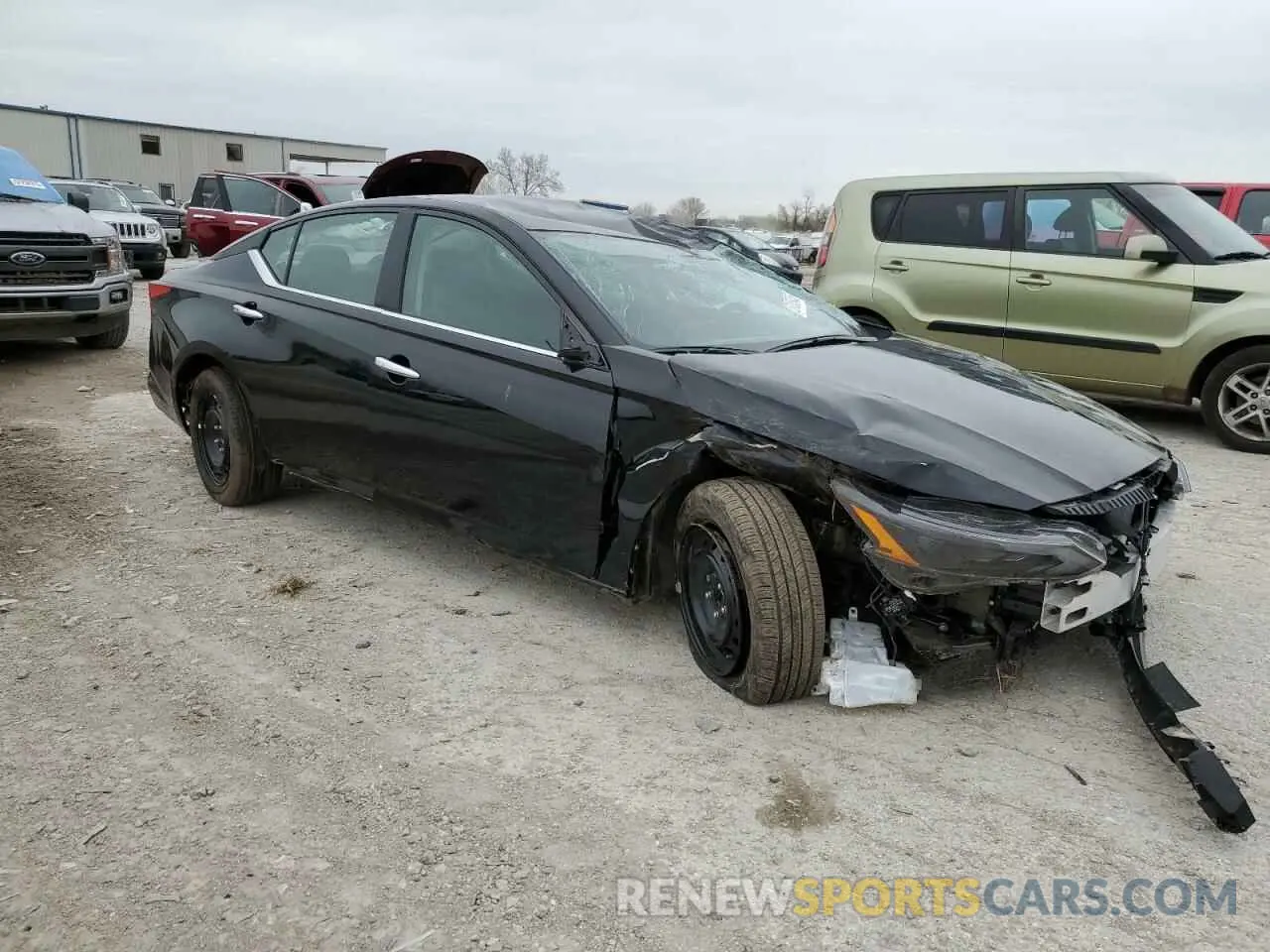 4 Photograph of a damaged car 1N4BL4BV2SN307441 NISSAN ALTIMA 2025