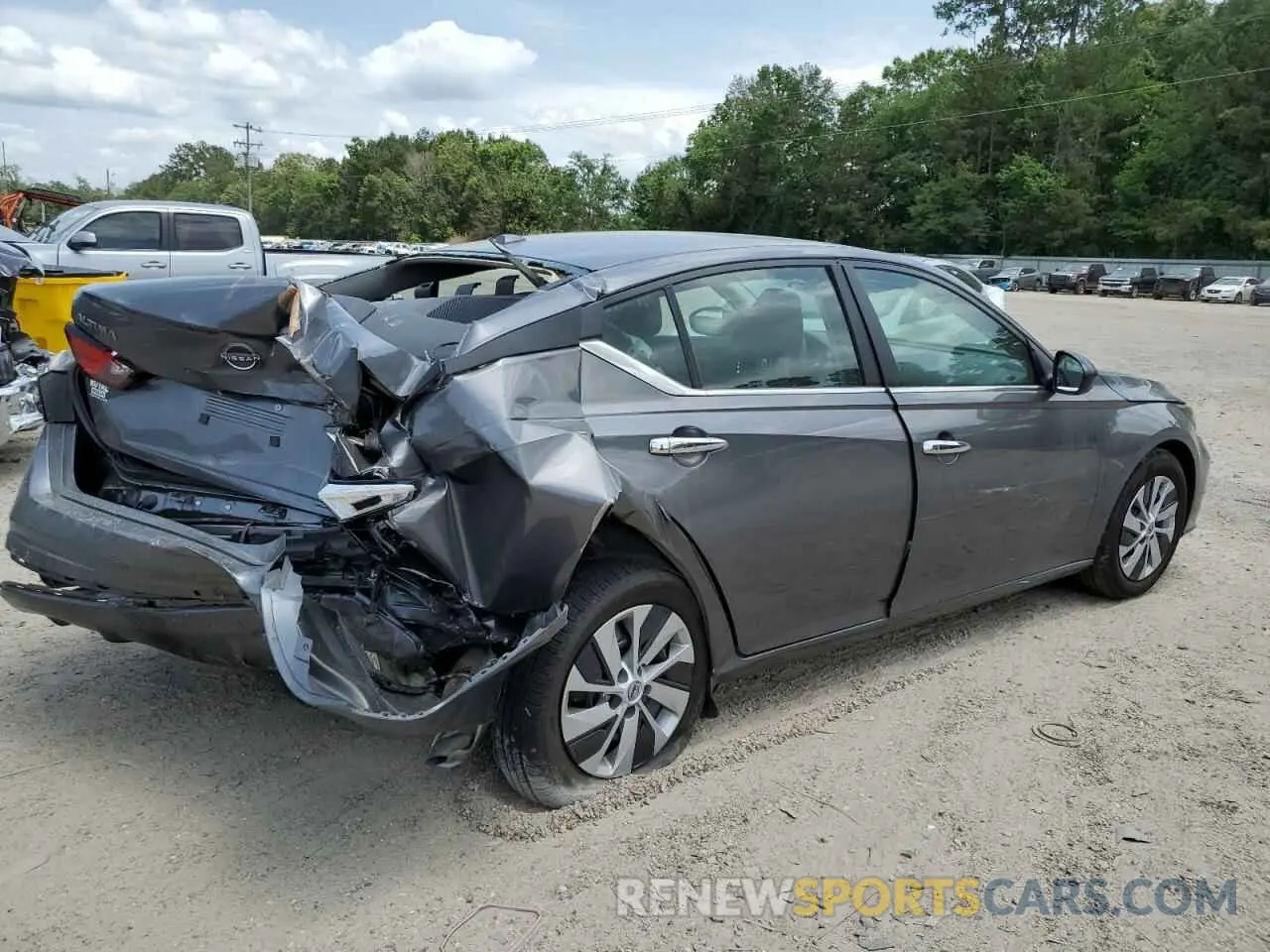 3 Photograph of a damaged car 1N4BL4BV3SN323521 NISSAN ALTIMA 2025
