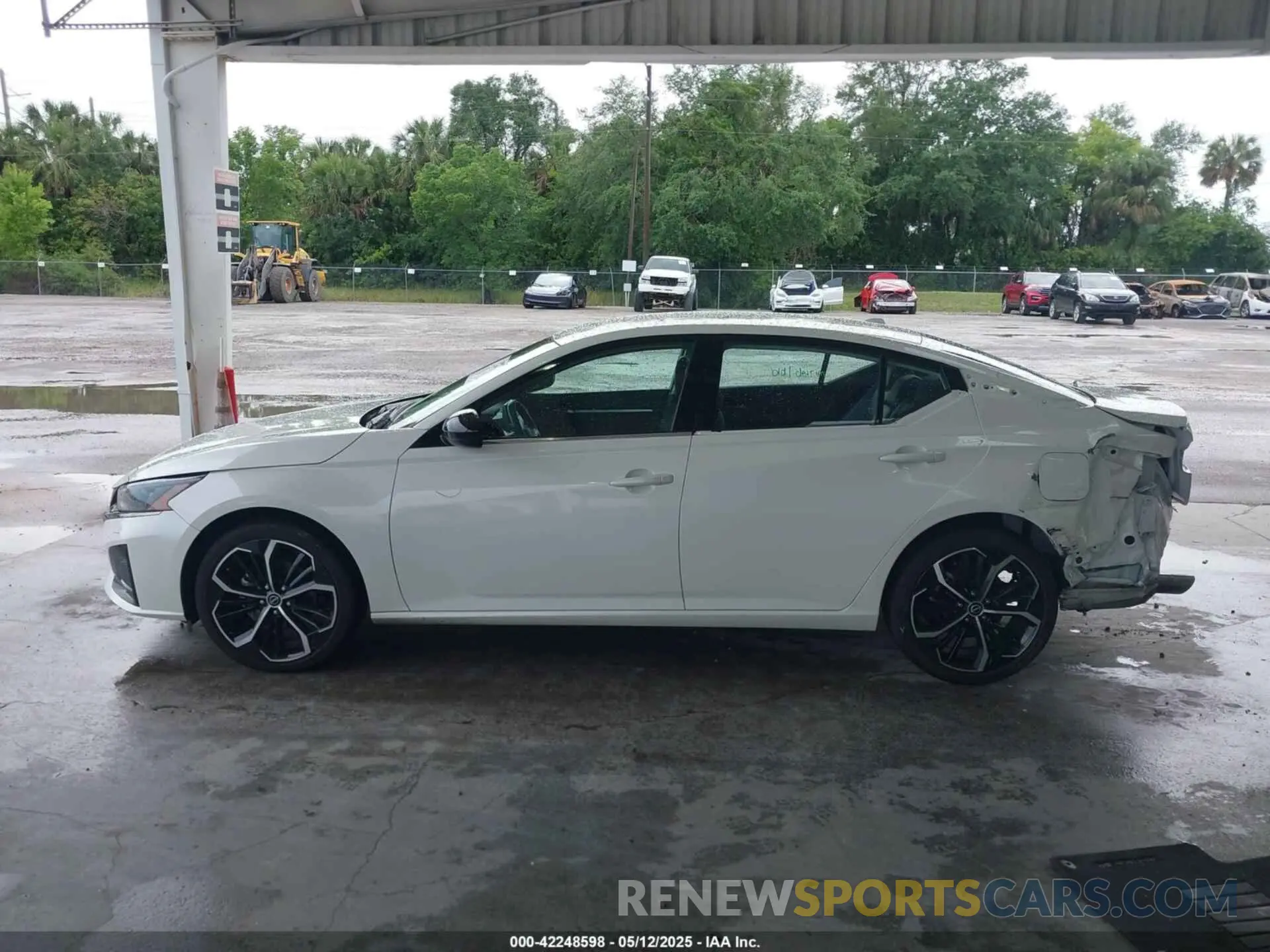 15 Фотография поврежденного автомобиля 1N4BL4CV0SN301216 NISSAN ALTIMA 2025