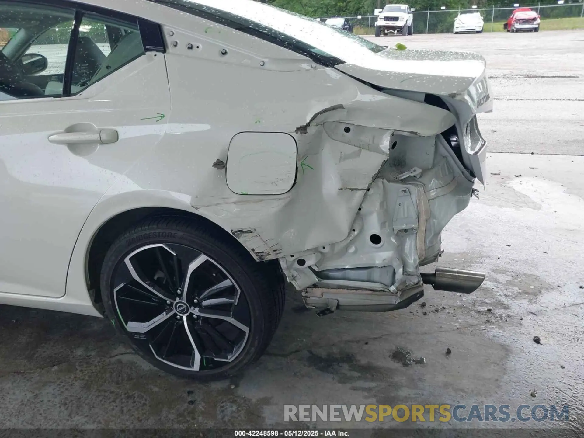 6 Фотография поврежденного автомобиля 1N4BL4CV0SN301216 NISSAN ALTIMA 2025