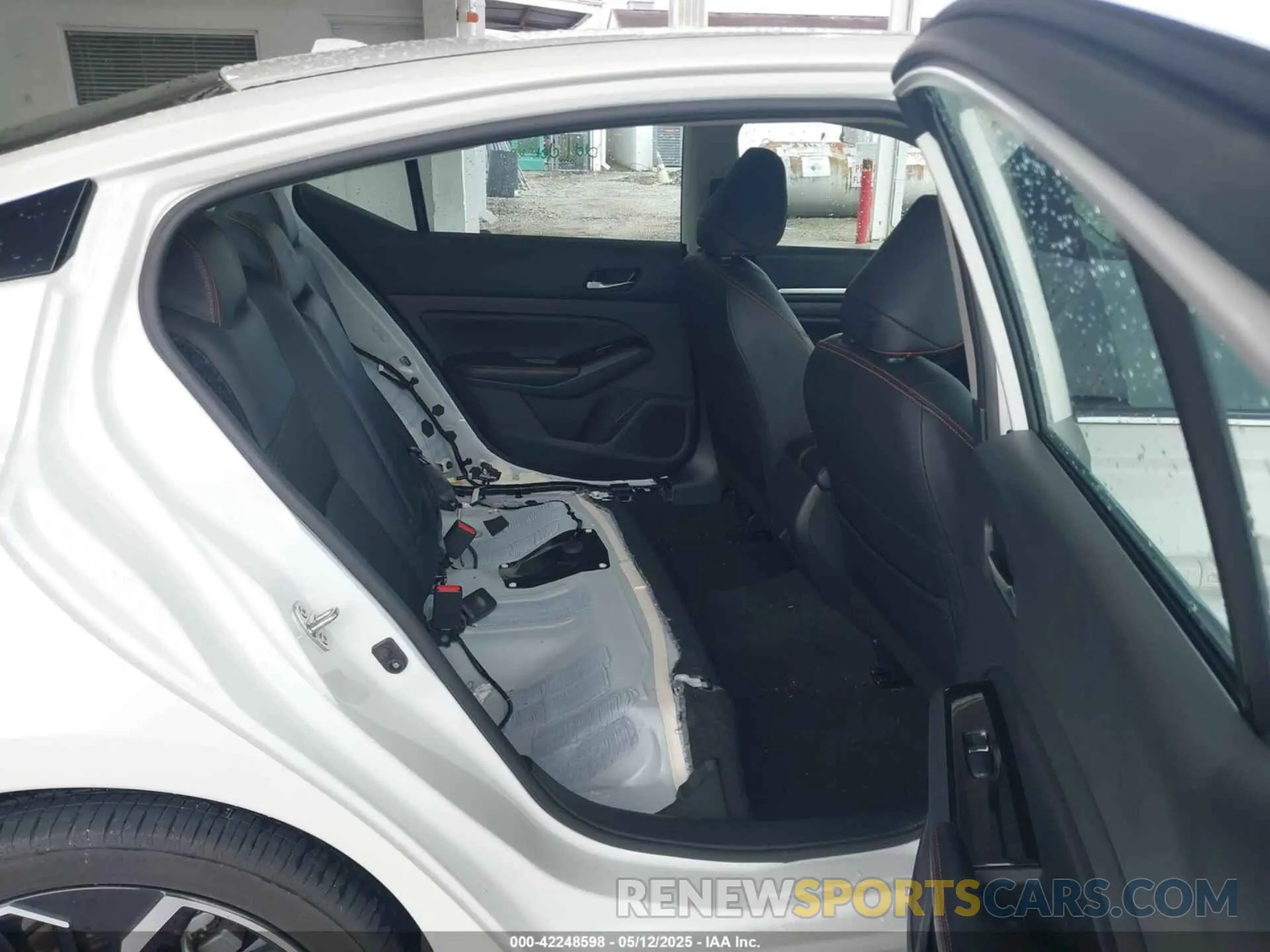 8 Фотография поврежденного автомобиля 1N4BL4CV0SN301216 NISSAN ALTIMA 2025