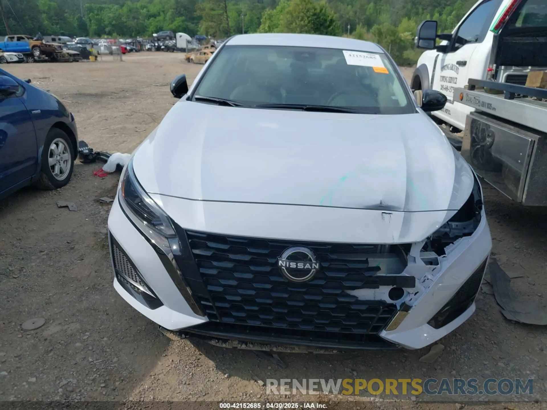 6 Photograph of a damaged car 1N4BL4CV0SN361223 NISSAN ALTIMA 2025