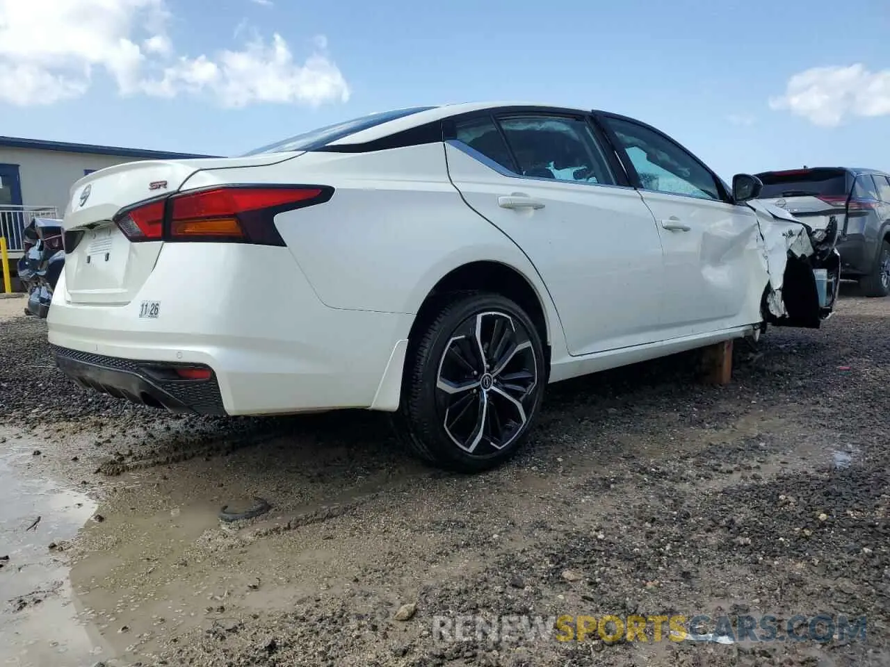 3 Photograph of a damaged car 1N4BL4CV3SN304806 NISSAN ALTIMA 2025