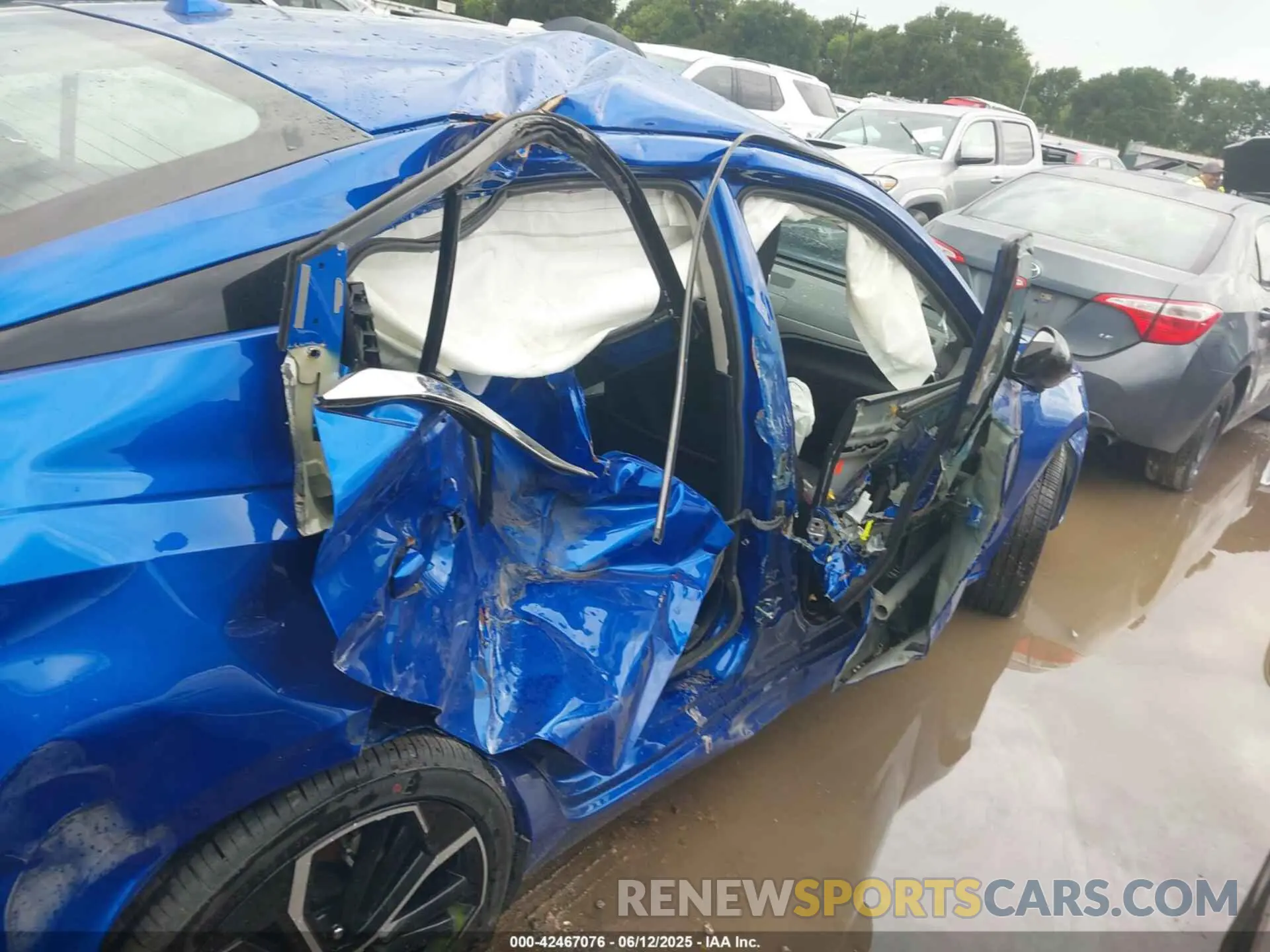 18 Photograph of a damaged car 1N4BL4CV4SN362441 NISSAN ALTIMA 2025