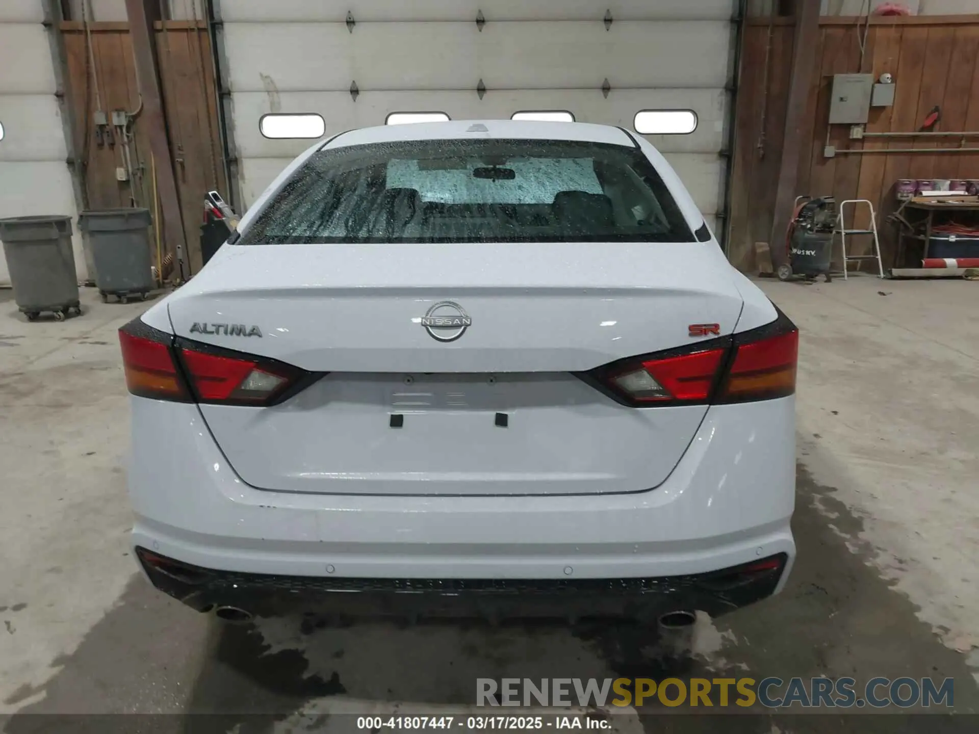 15 Photograph of a damaged car 1N4BL4CV8SN336988 NISSAN ALTIMA 2025