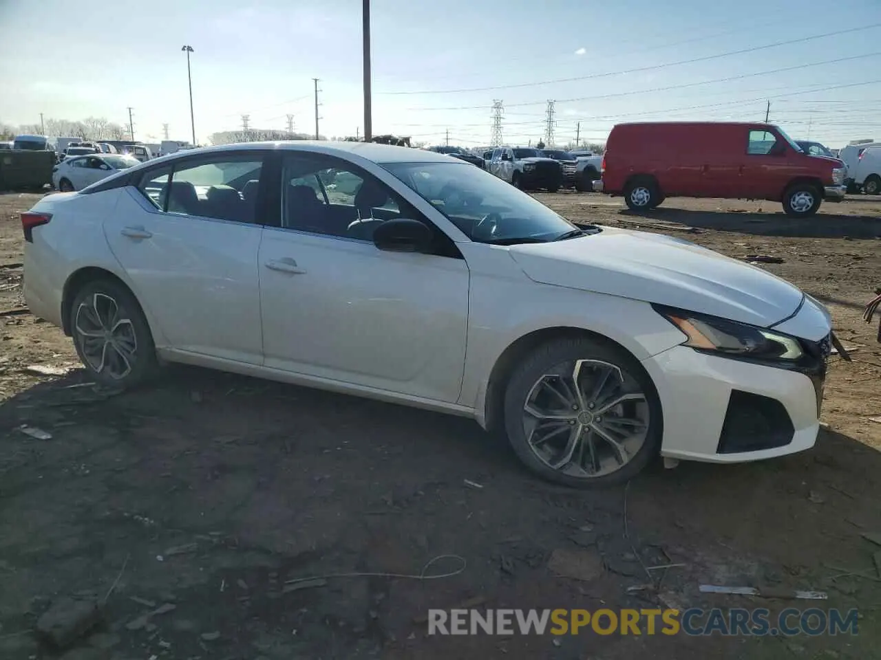 4 Фотография поврежденного автомобиля 1N4BL4CW5SN326072 NISSAN ALTIMA 2025