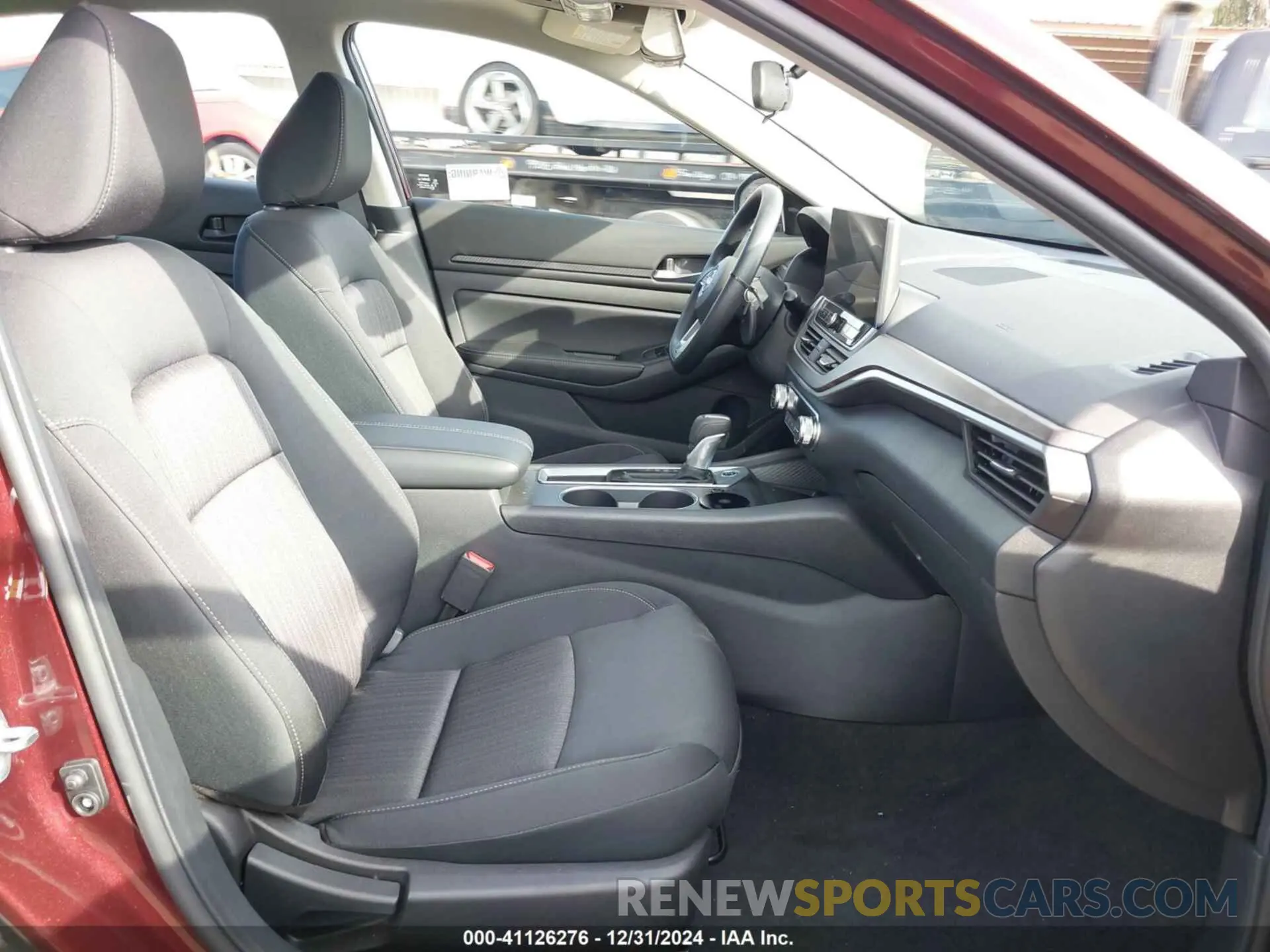 5 Фотография поврежденного автомобиля 1N4BL4DV0SN312697 NISSAN ALTIMA 2025