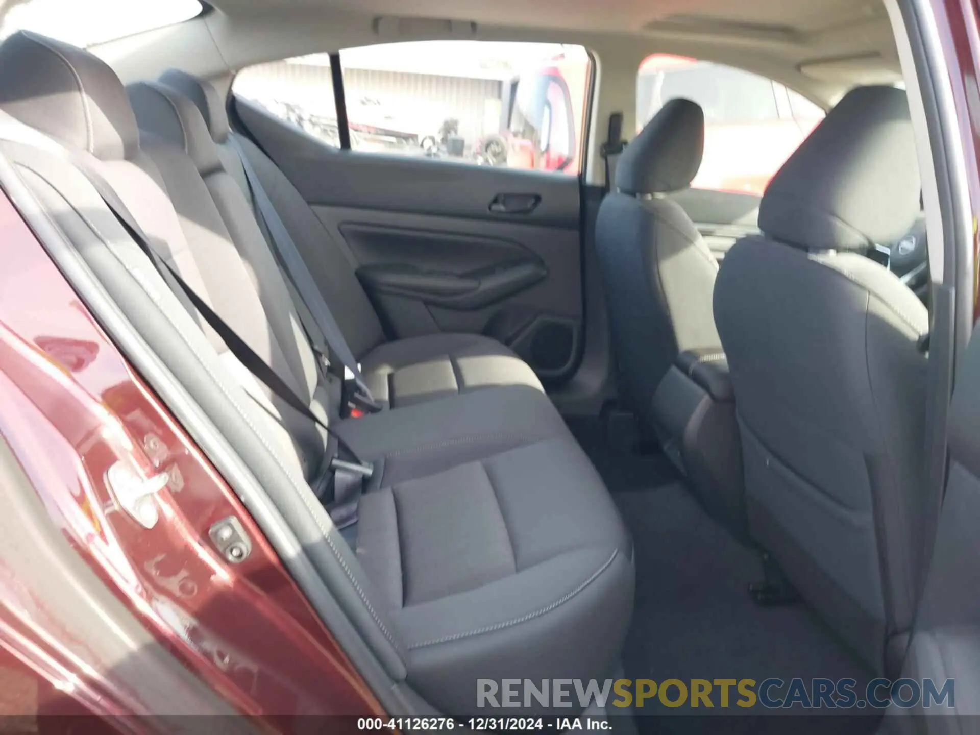 8 Фотография поврежденного автомобиля 1N4BL4DV0SN312697 NISSAN ALTIMA 2025