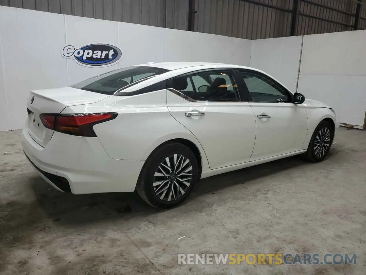 3 Фотография поврежденного автомобиля 1N4BL4DV0SN333212 NISSAN ALTIMA 2025