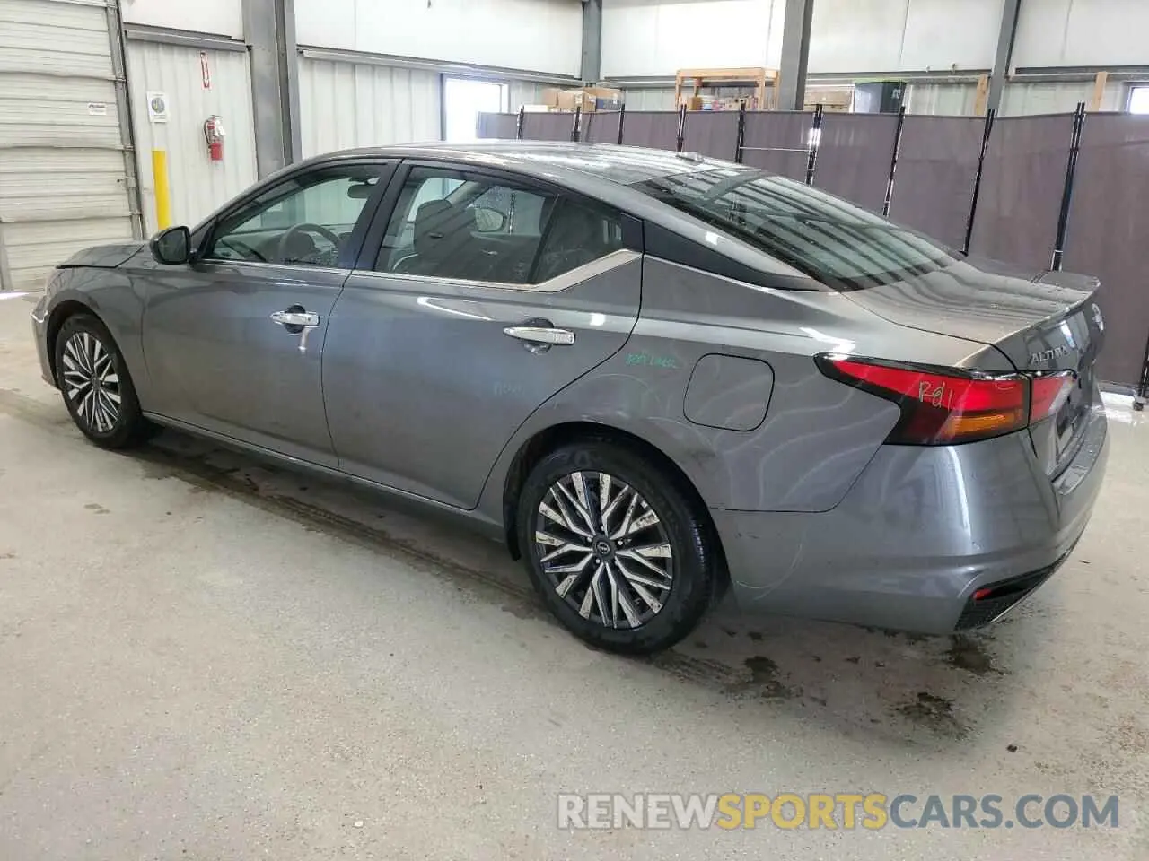 2 Фотография поврежденного автомобиля 1N4BL4DV0SN349961 NISSAN ALTIMA 2025