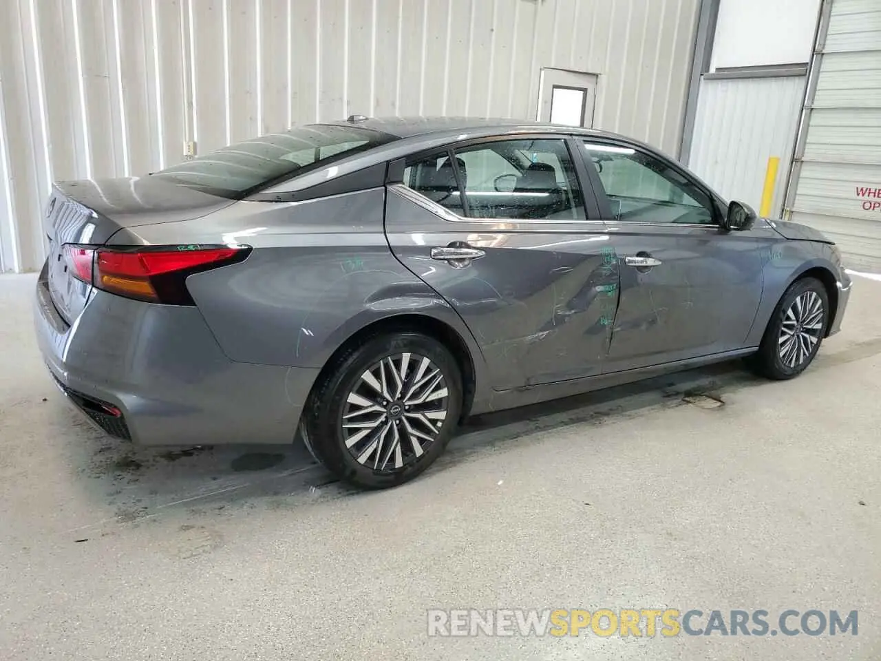 3 Фотография поврежденного автомобиля 1N4BL4DV0SN349961 NISSAN ALTIMA 2025