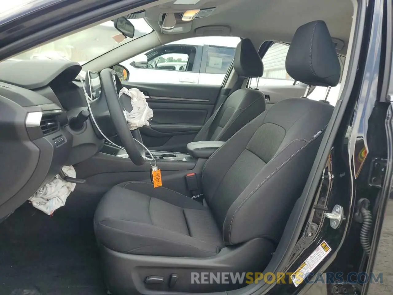 7 Photograph of a damaged car 1N4BL4DV0SN351693 NISSAN ALTIMA 2025