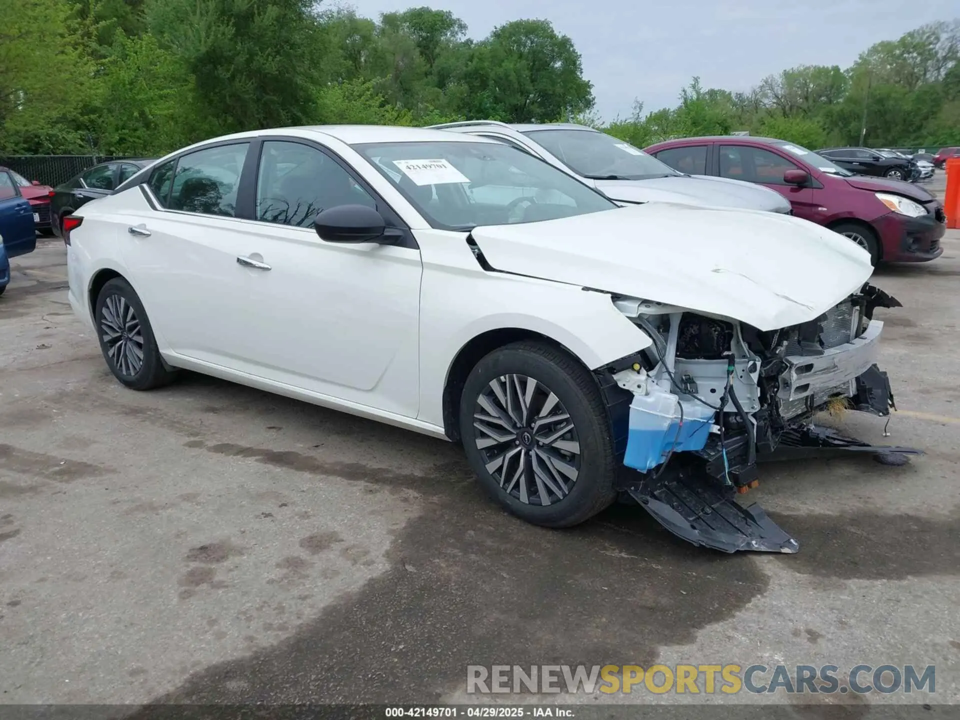 1 Photograph of a damaged car 1N4BL4DV0SN375282 NISSAN ALTIMA 2025