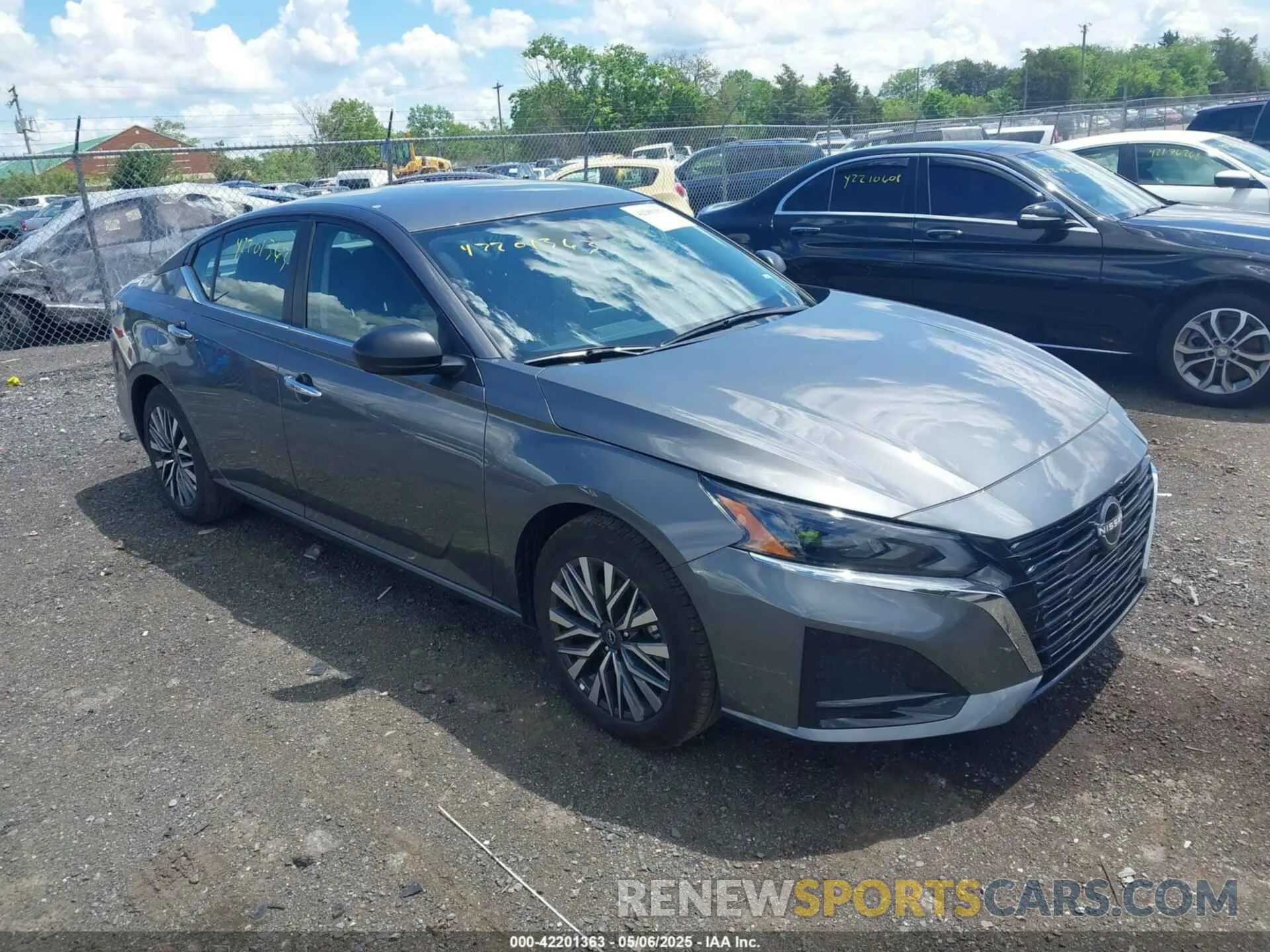 1 Фотография поврежденного автомобиля 1N4BL4DV0SN381826 NISSAN ALTIMA 2025