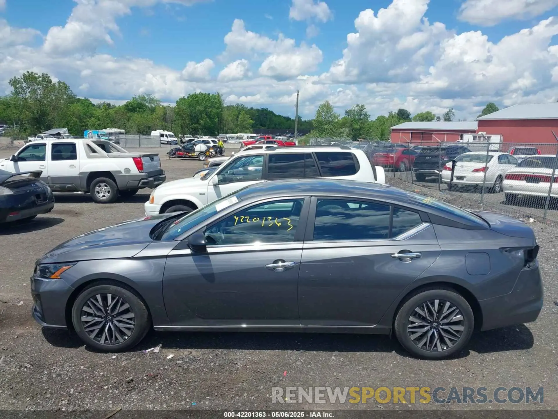 14 Фотография поврежденного автомобиля 1N4BL4DV0SN381826 NISSAN ALTIMA 2025