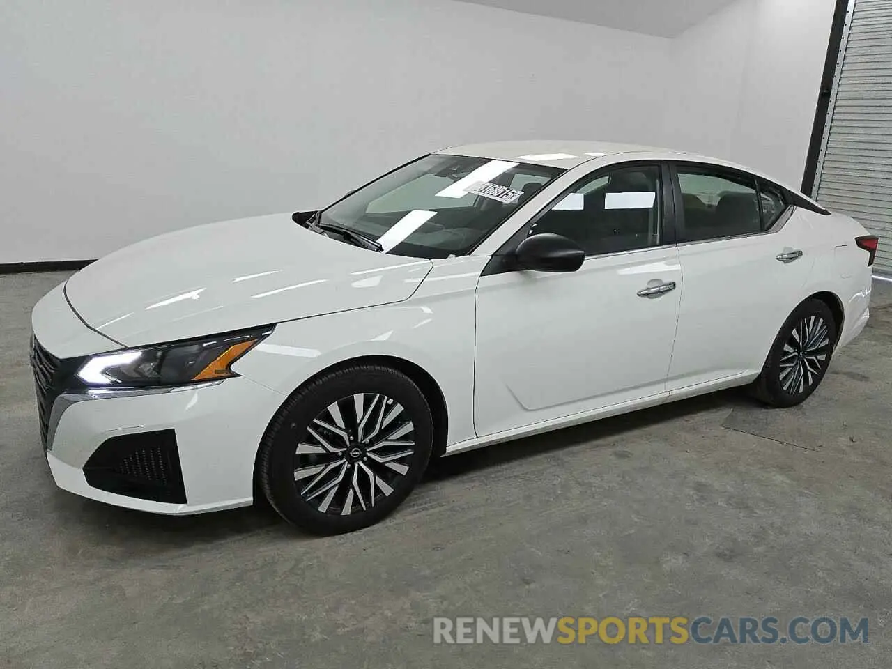 1 Фотография поврежденного автомобиля 1N4BL4DV1SN324311 NISSAN ALTIMA 2025