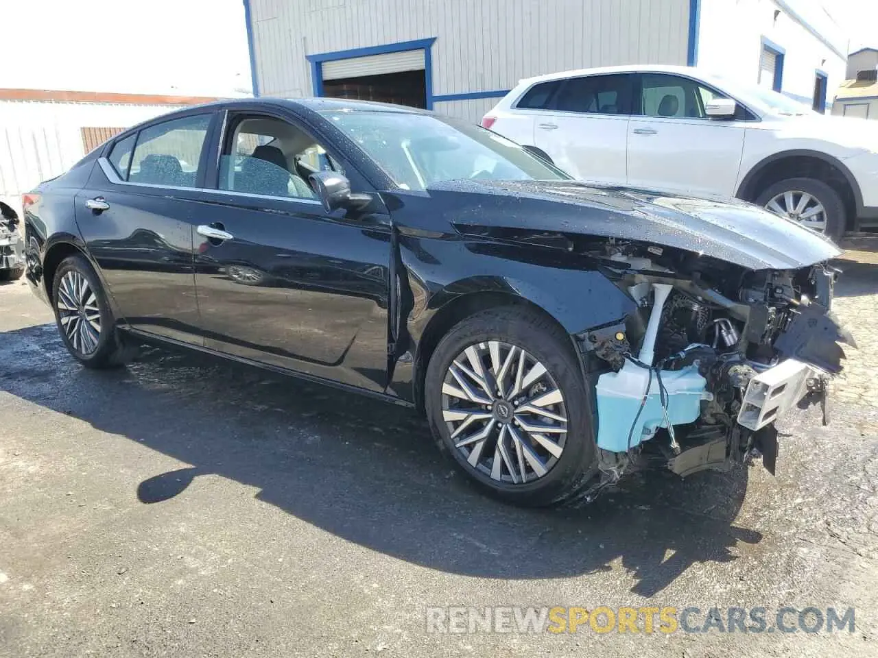 4 Фотография поврежденного автомобиля 1N4BL4DV1SN352867 NISSAN ALTIMA 2025