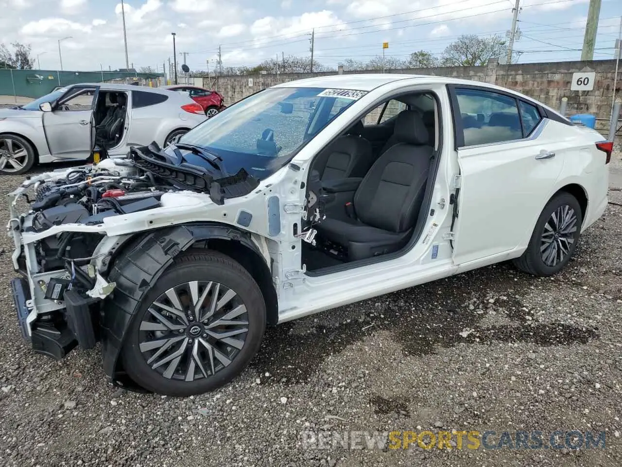 1 Фотография поврежденного автомобиля 1N4BL4DV1SN354778 NISSAN ALTIMA 2025