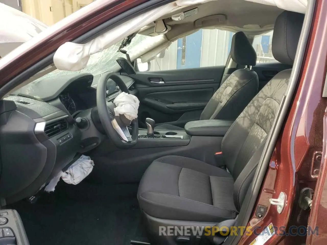 7 Фотография поврежденного автомобиля 1N4BL4DV1SN364713 NISSAN ALTIMA 2025