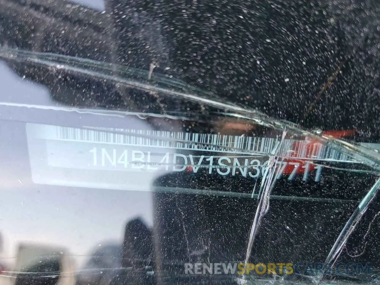 13 Photograph of a damaged car 1N4BL4DV1SN367711 NISSAN ALTIMA 2025