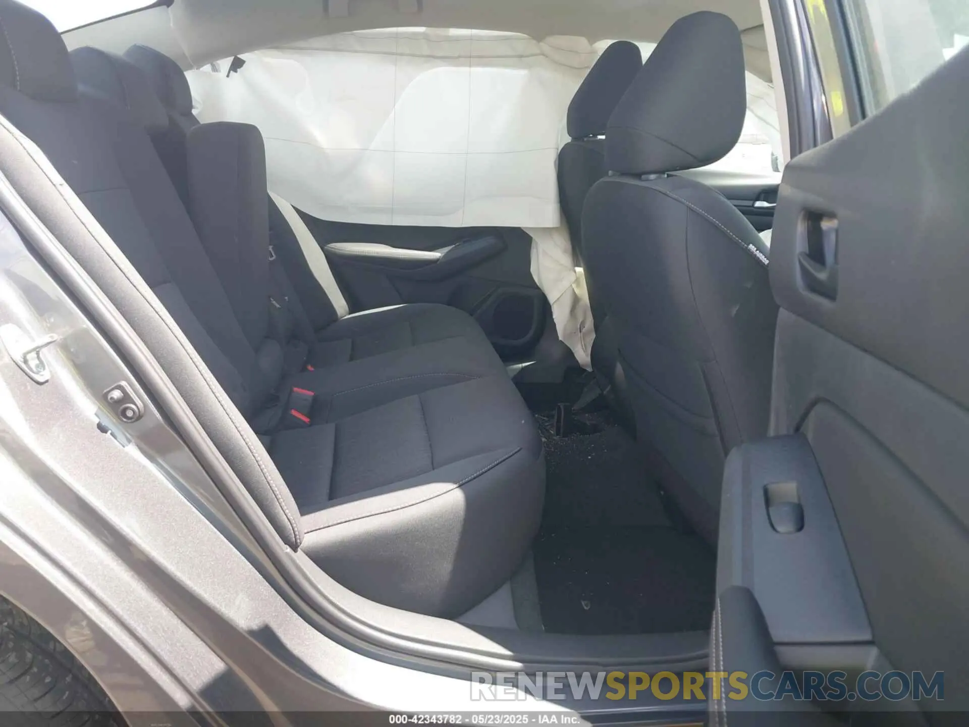 8 Фотография поврежденного автомобиля 1N4BL4DV1SN381639 NISSAN ALTIMA 2025